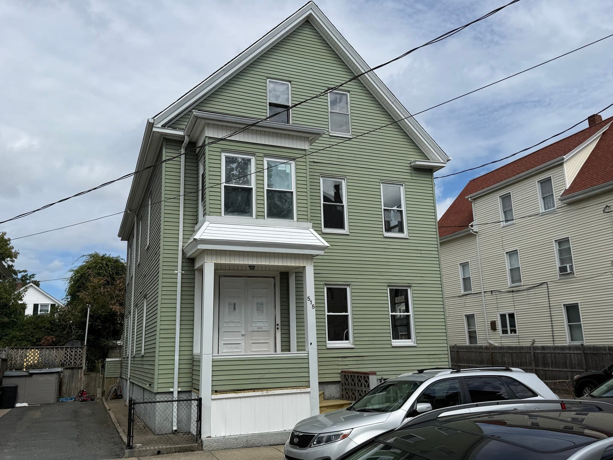 2 Family - 2 Units Up/Down at 515 Rivet St, New Bedford MA 02740, New Bedford, photo 2 of 21