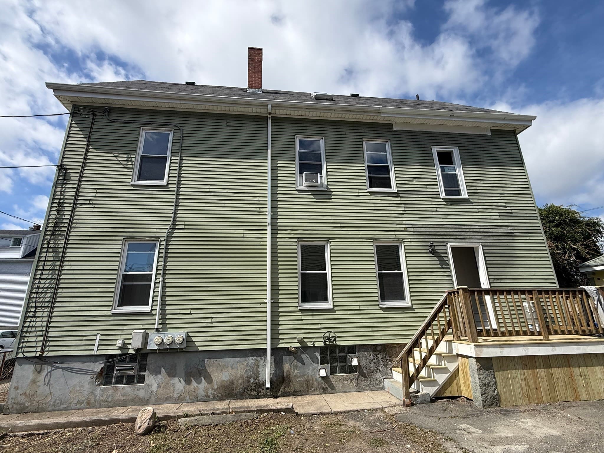 2 Family - 2 Units Up/Down at 515 Rivet St, New Bedford MA 02740, New Bedford, photo 6 of 21