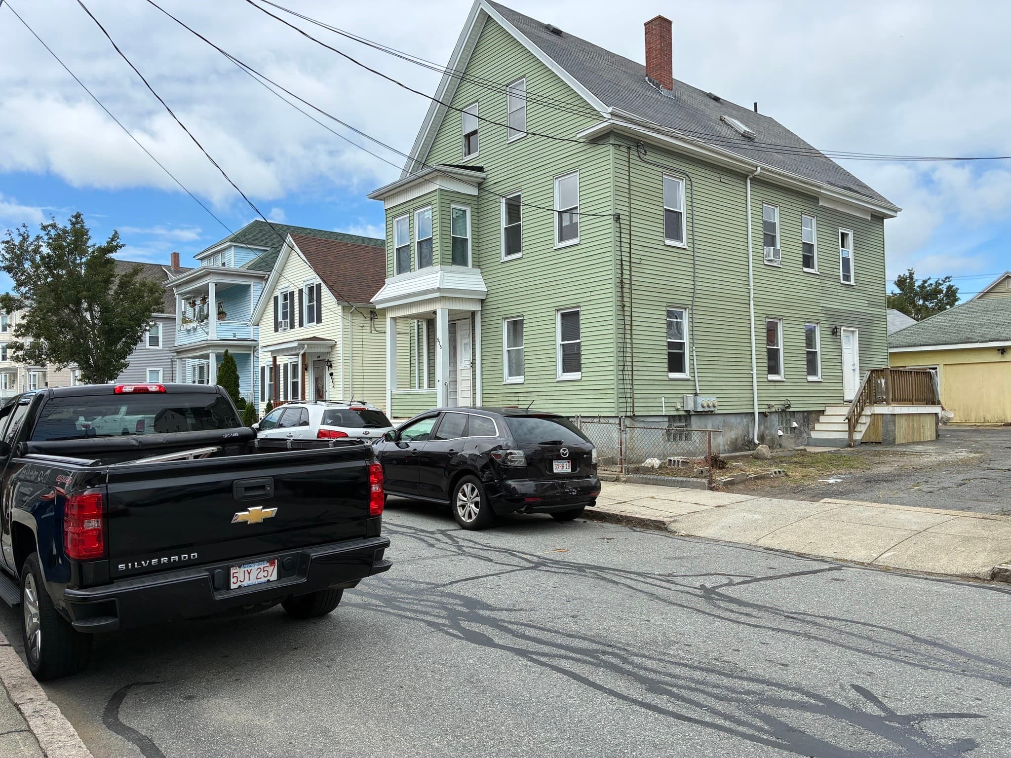 2 Family - 2 Units Up/Down at 515 Rivet St, New Bedford MA 02740, New Bedford, photo 3 of 21