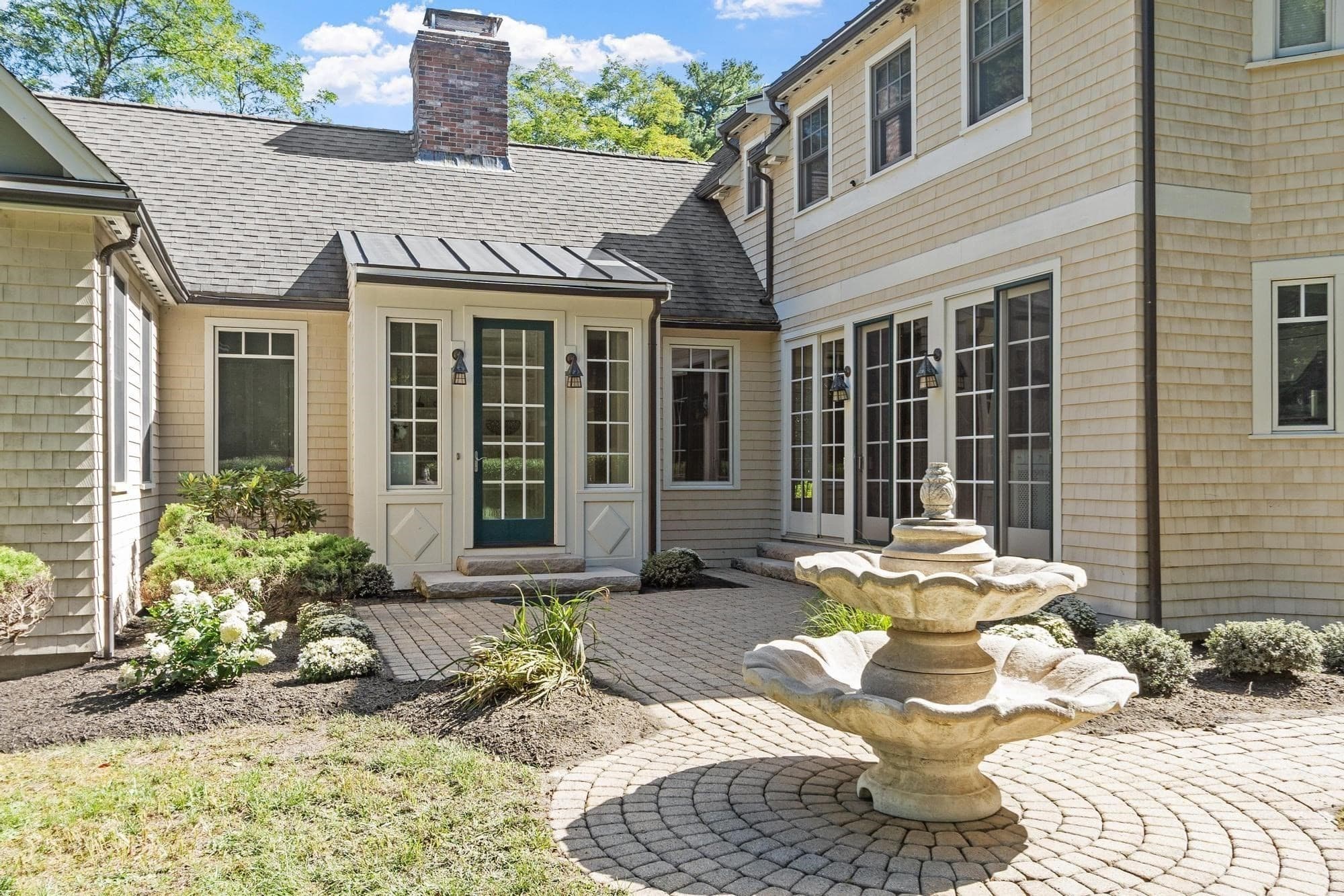 Single Family Residence at 130 Summer St, Weston MA 02493, Weston, photo 2 of 41
