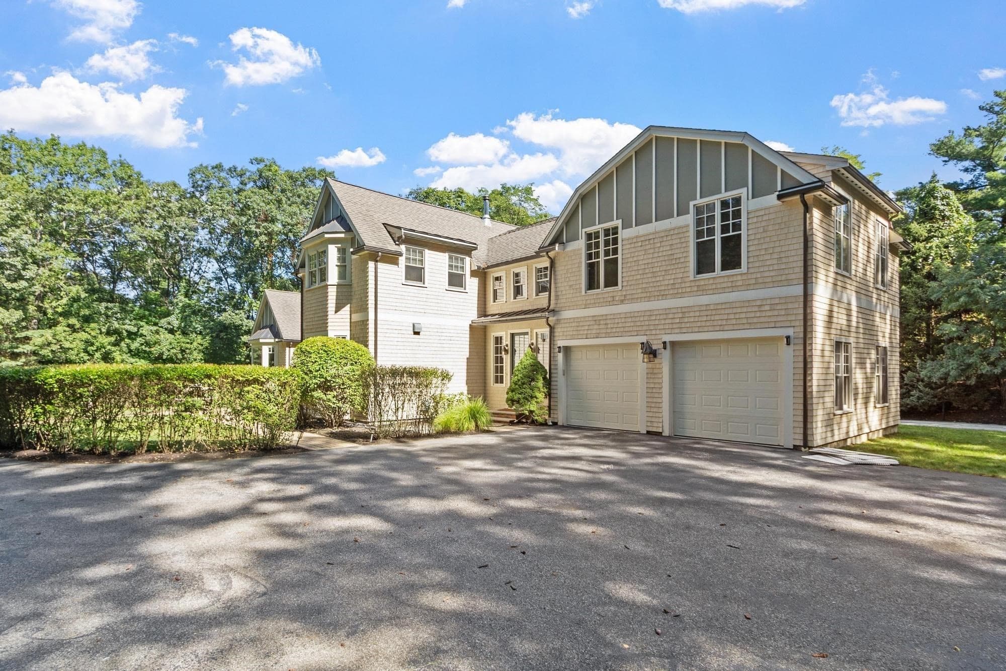 Single Family Residence at 130 Summer St, Weston MA 02493, Weston, photo 5 of 41