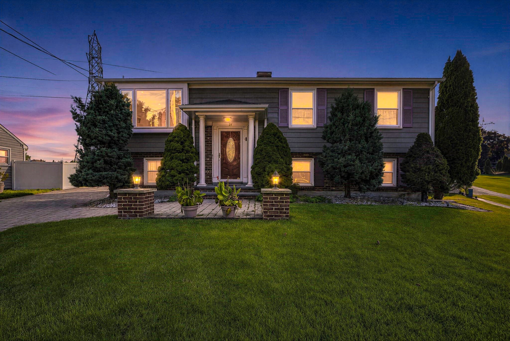 21 Cardosi Ct, Pawtucket RI 02861
