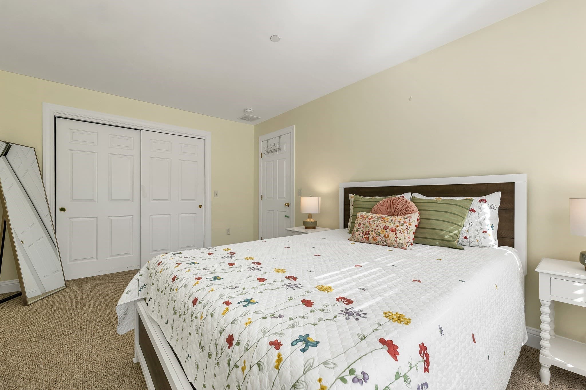 Condominium at 28 Deborah Lane # 28, Dover NH 03820, Dover, photo 33 of 42