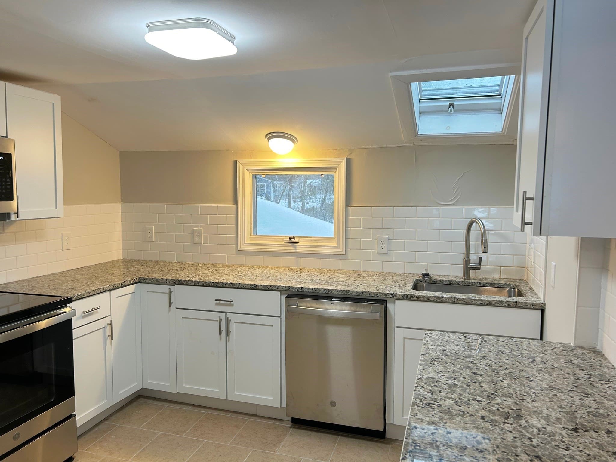 Single Family Residence at 16 Upton St, Hanson MA 02341, Hanson, photo 6 of 21