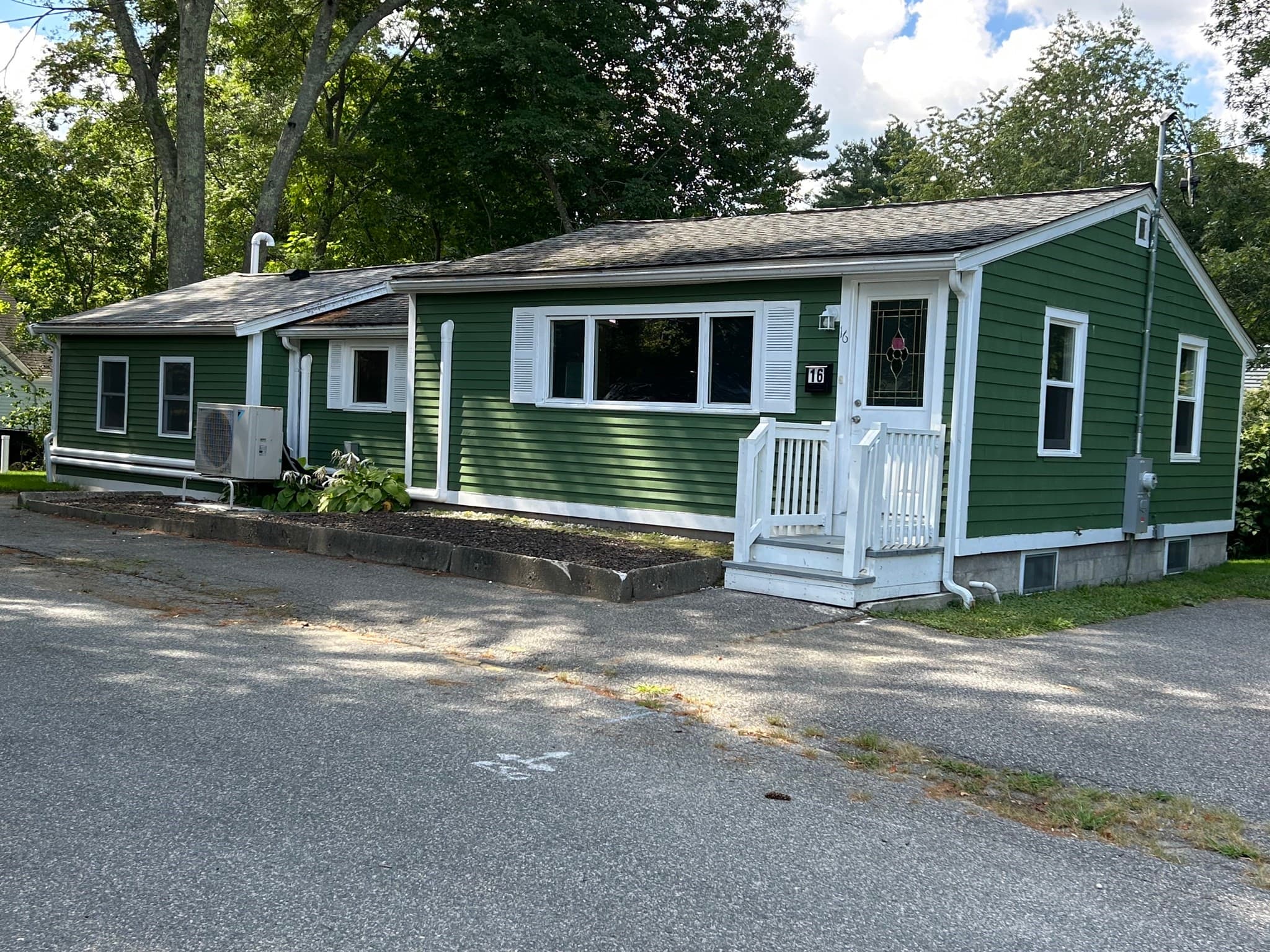 16 Upton St, Hanson MA 02341