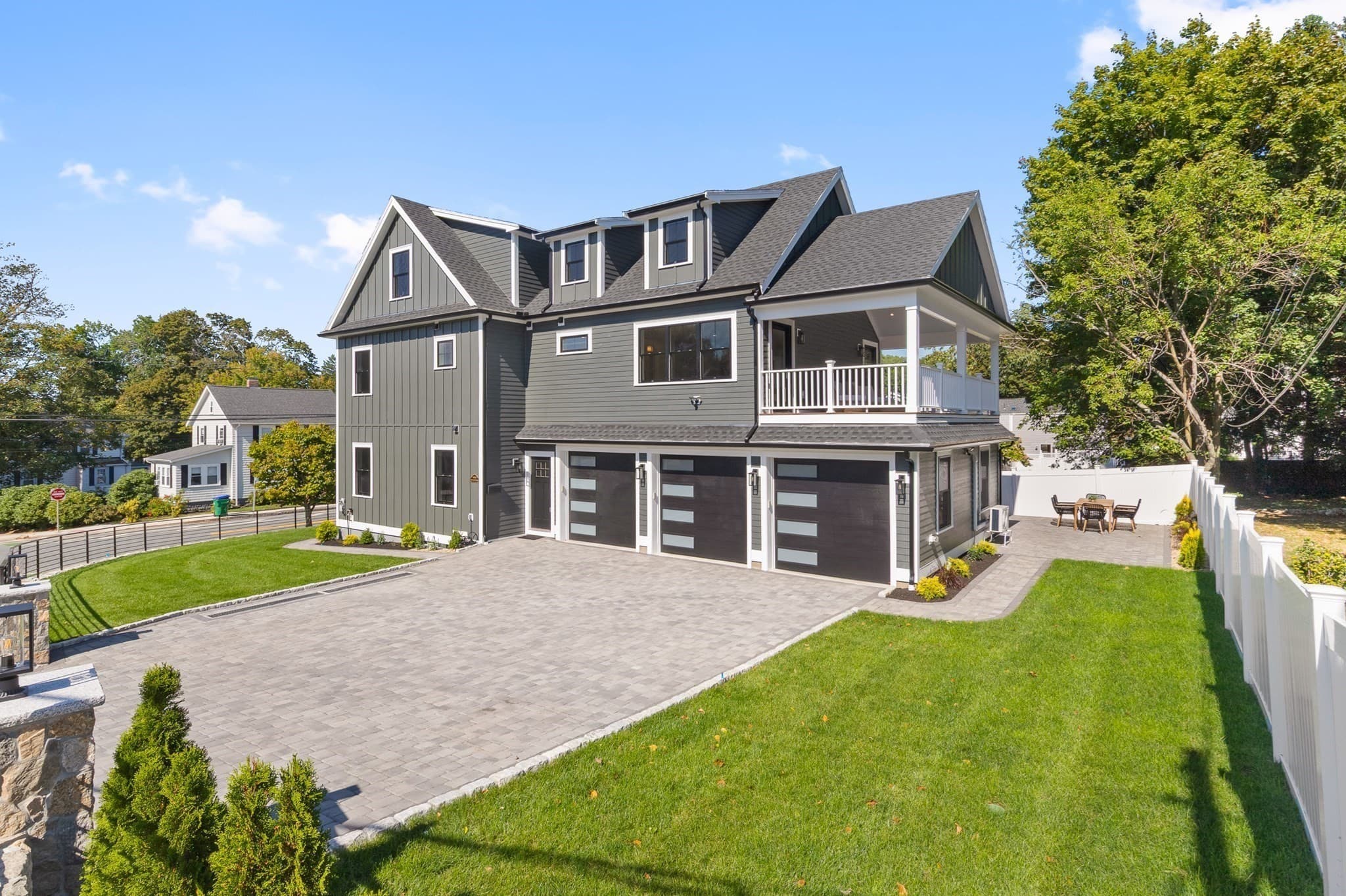 Single Family Residence at 595 Winthrop St, Medford MA 02155, Medford, photo 2 of 42