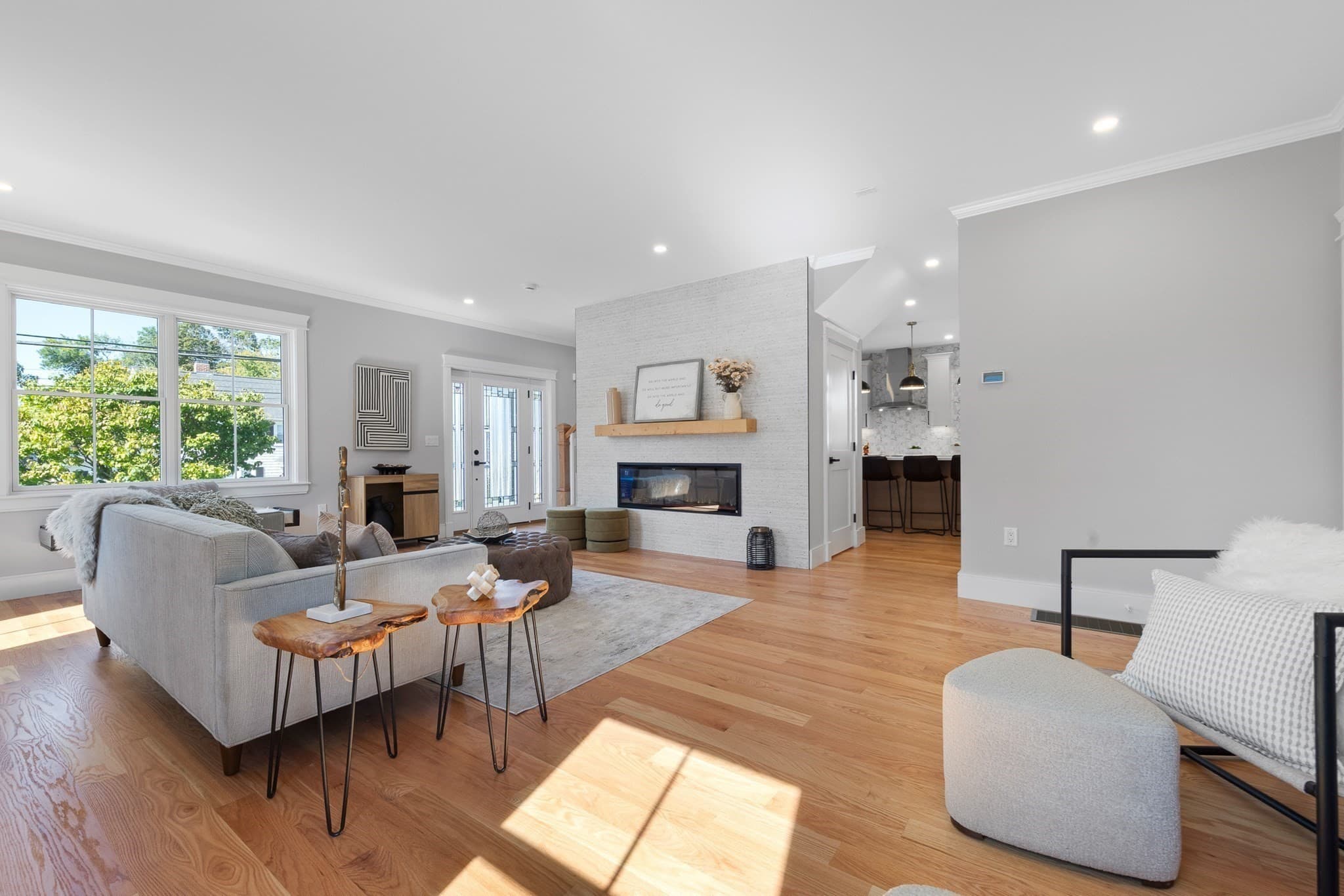 Single Family Residence at 595 Winthrop St, Medford MA 02155, Medford, photo 5 of 42