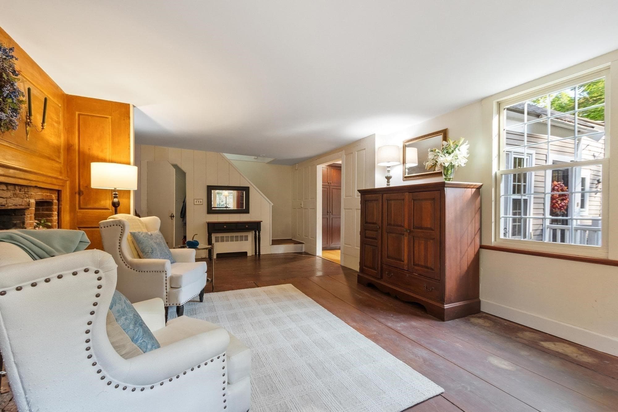 Single Family Residence at 533 Lowell Rd, Groton MA 01450, Groton, photo 5 of 42