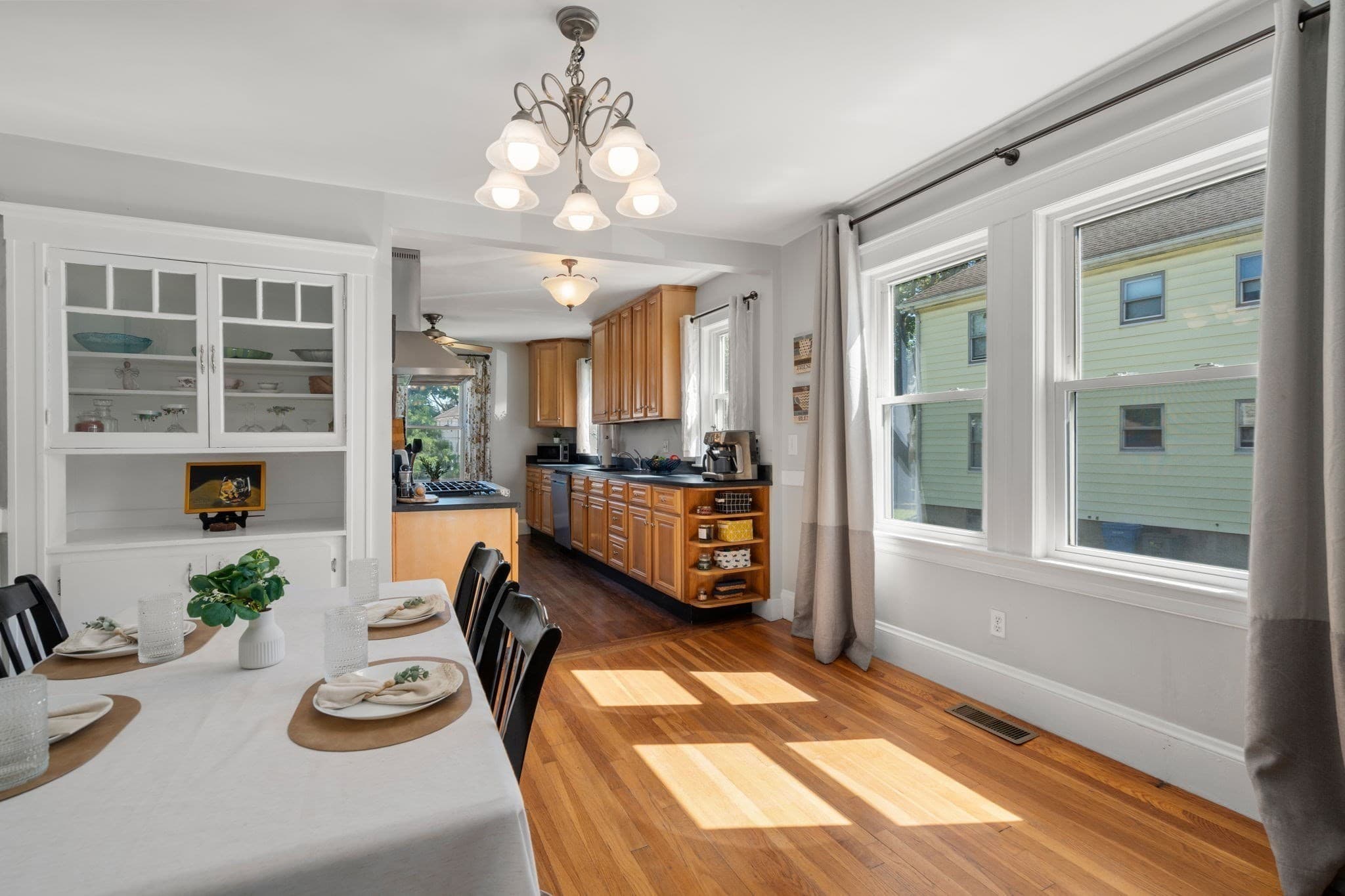 Condominium at 37 Everett St # 1, Waltham MA 02453, Waltham, photo 12 of 22