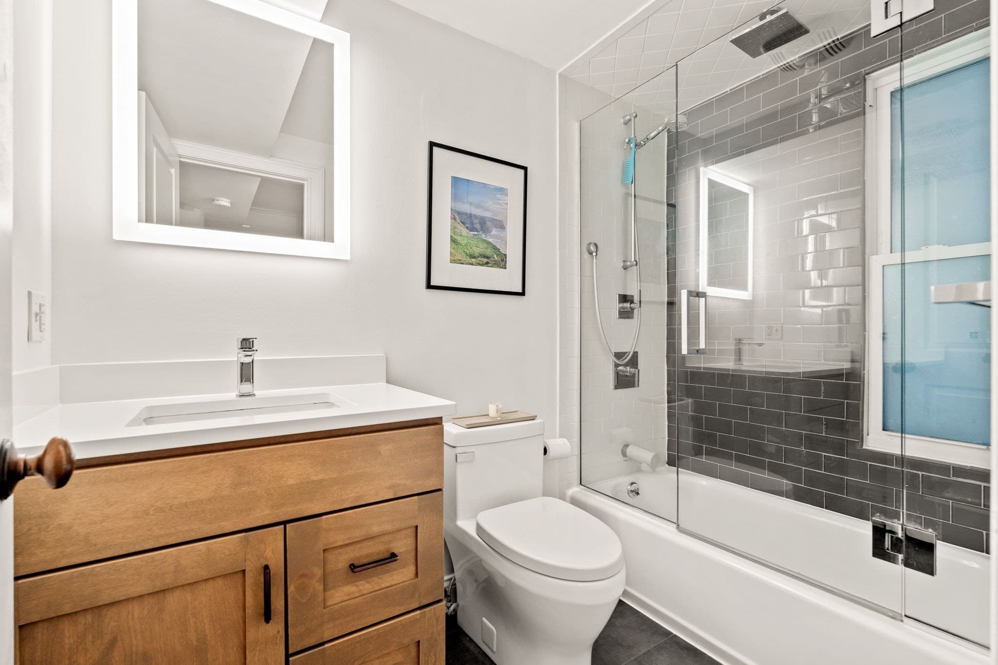 Condominium at 4 Cook St # 1, Boston MA 02129, Boston, photo 9 of 13