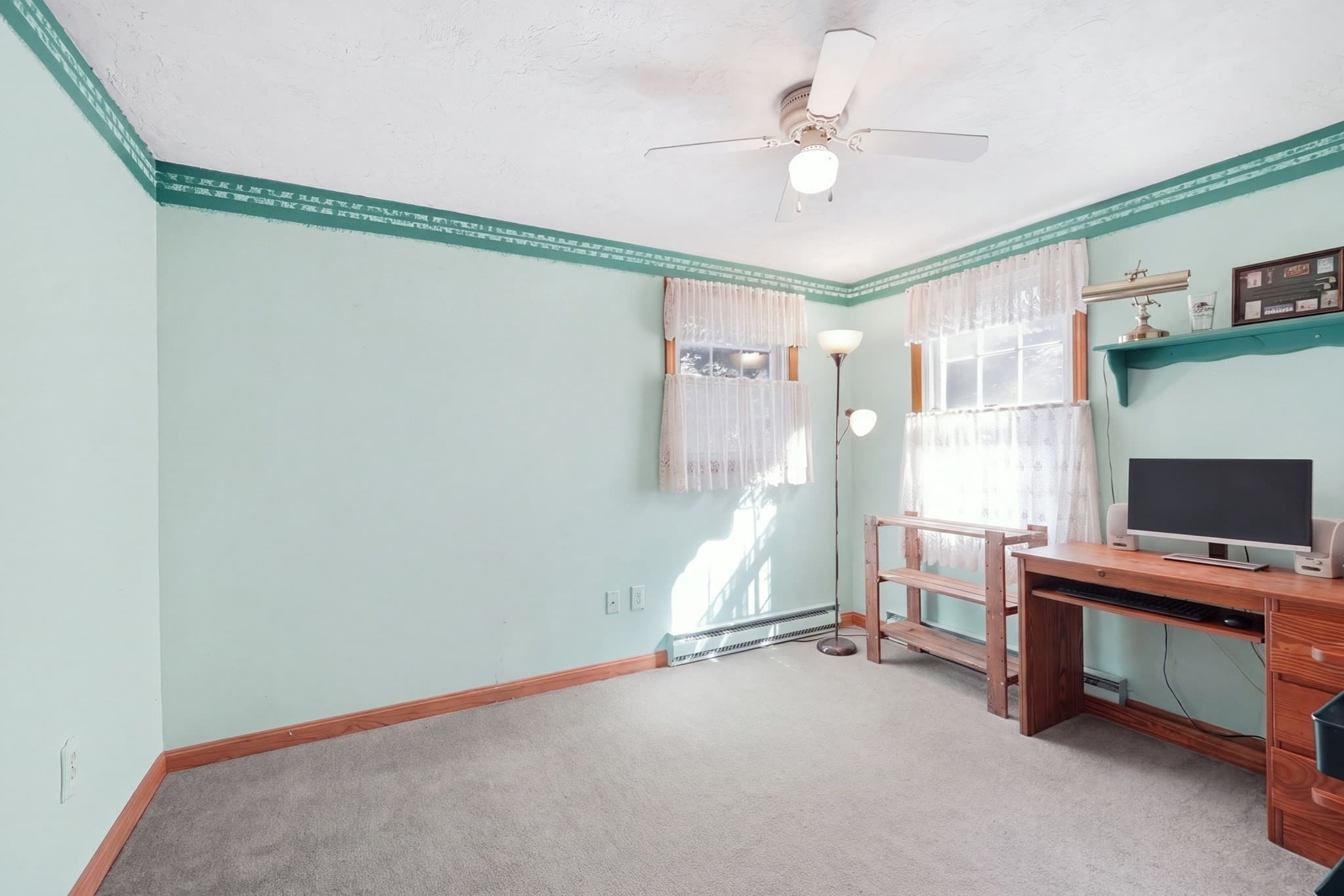 Single Family Residence at 8 Glenmere Rd, Charlton MA 01507, Charlton, photo 11 of 29