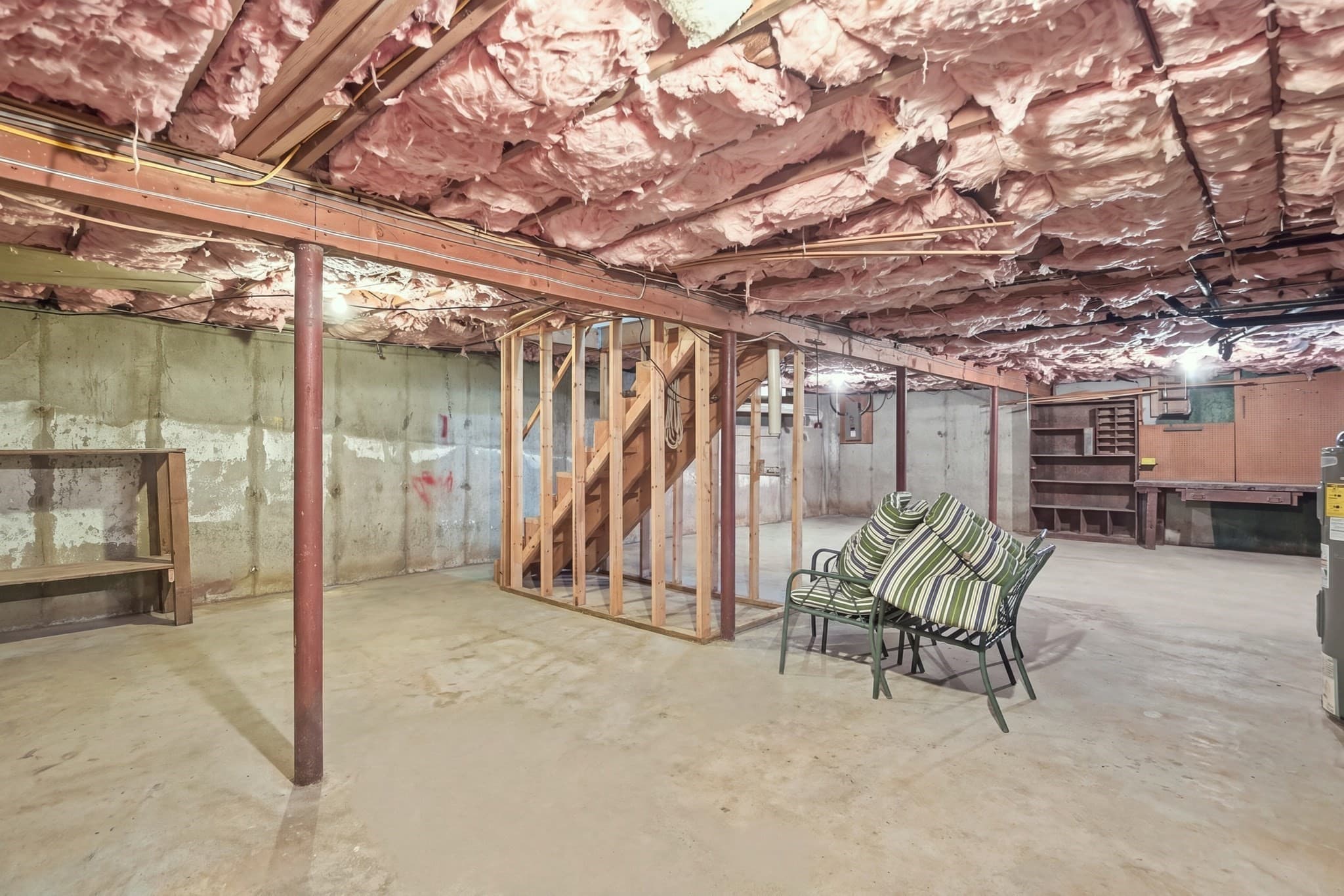 Single Family Residence at 8 Glenmere Rd, Charlton MA 01507, Charlton, photo 19 of 29