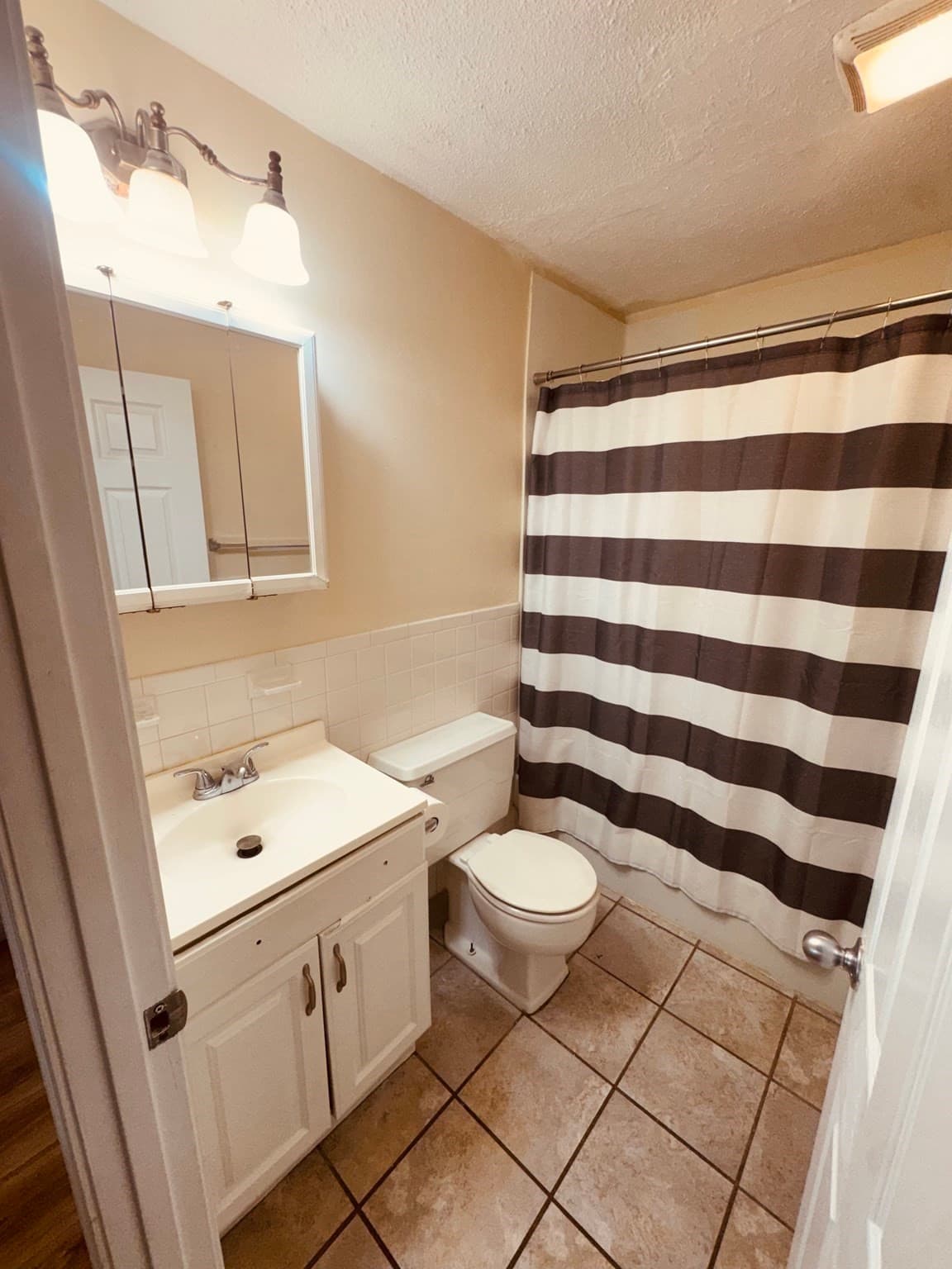 Condominium at 9 Chapel Hill Dr. # 6, Plymouth MA 02360, Plymouth, photo 16 of 18