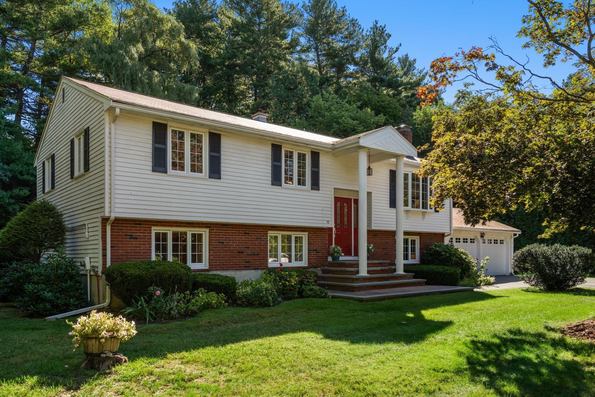 15 Bear Hill Road, Billerica MA 01821