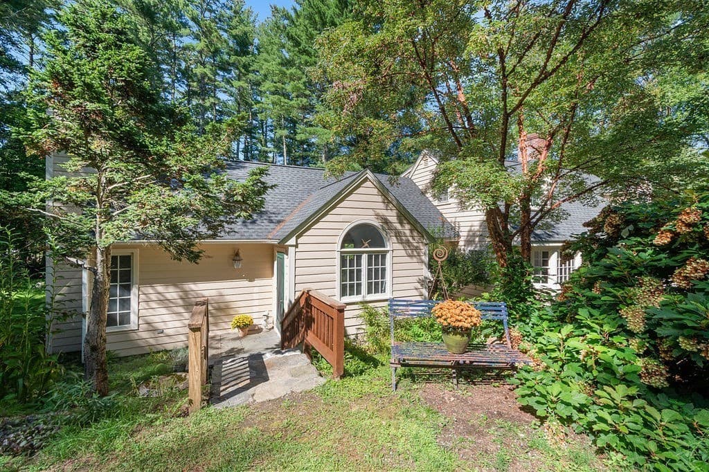 Single Family Residence at 16 French Rd, Sudbury MA 01776, Sudbury, photo 4 of 40