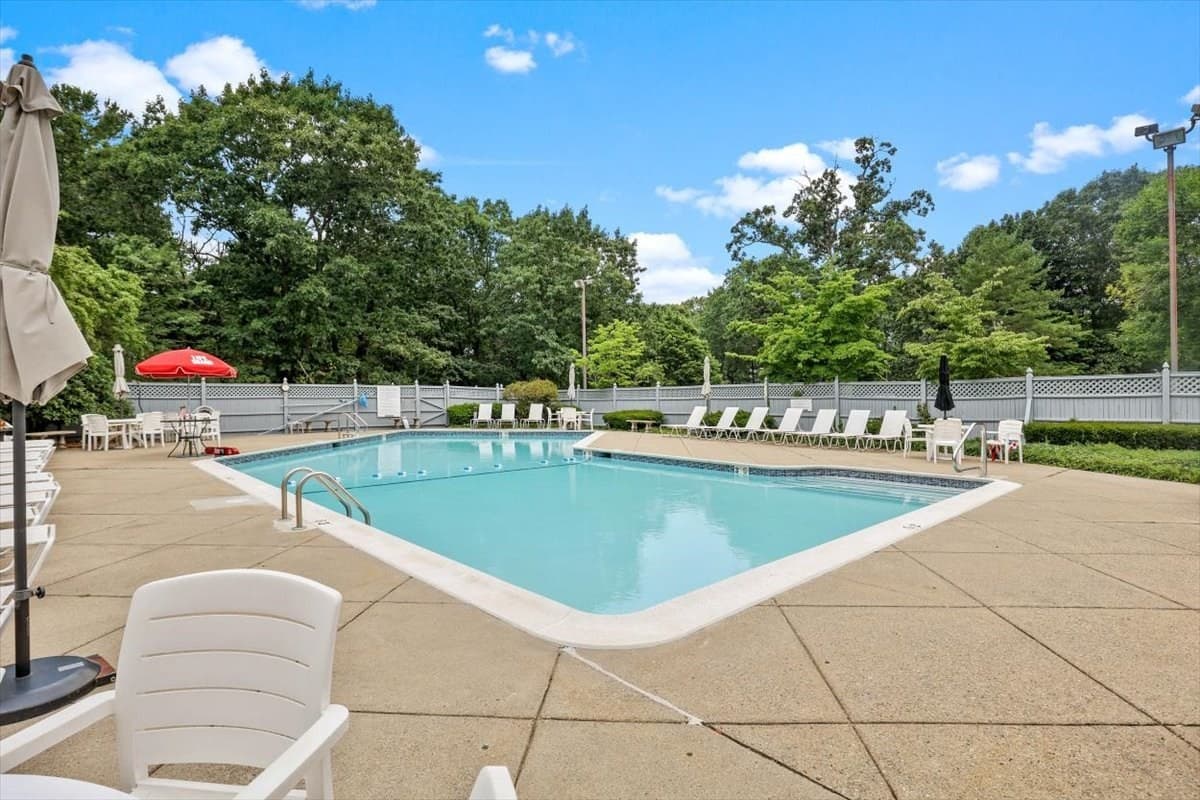 Condominium at 1905 Hockley Drive # 1905, Hingham MA 02043, Hingham, photo 23 of 24