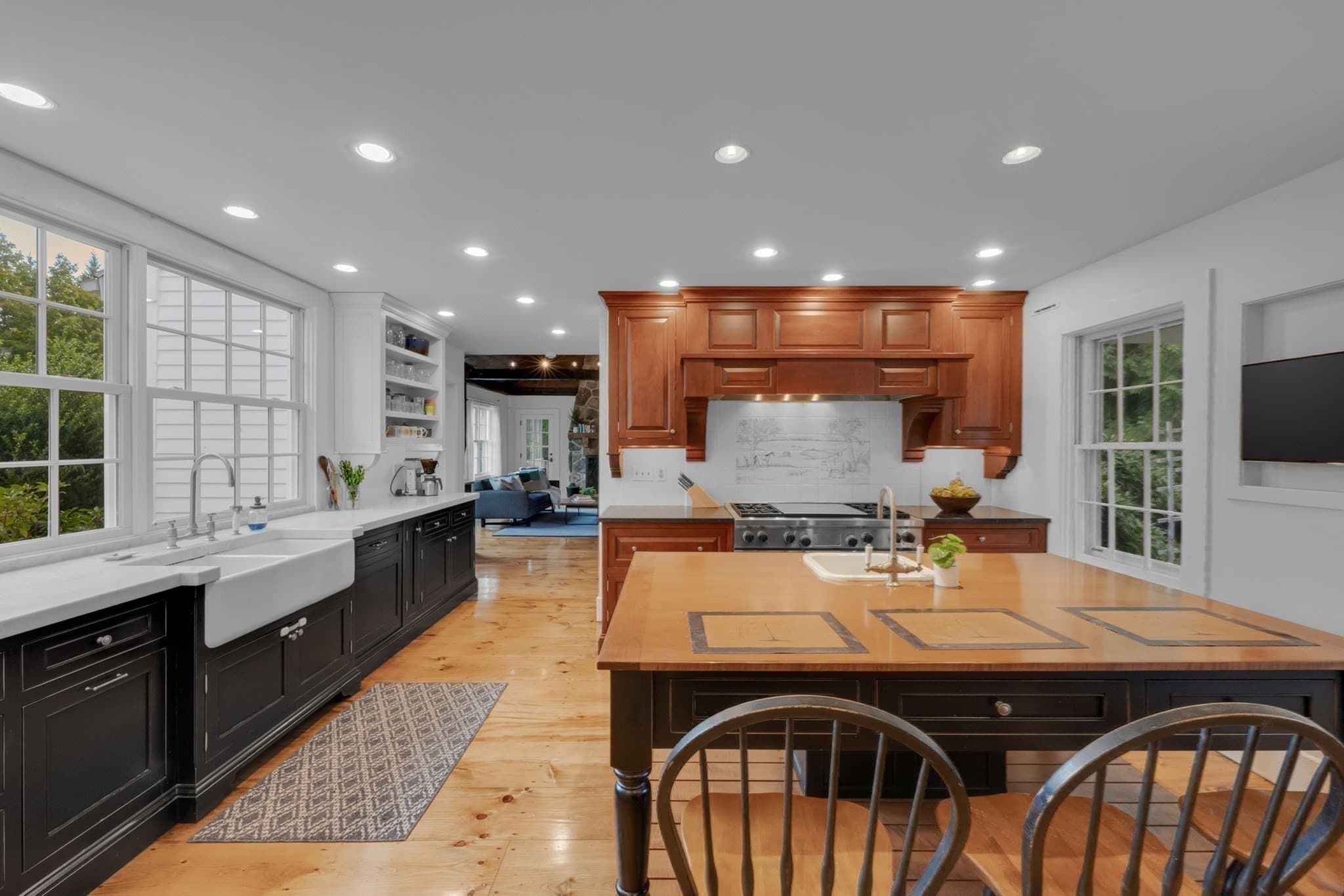 Single Family Residence at 304 Warren Rd, Brimfield MA 01010, photo 12 of 42