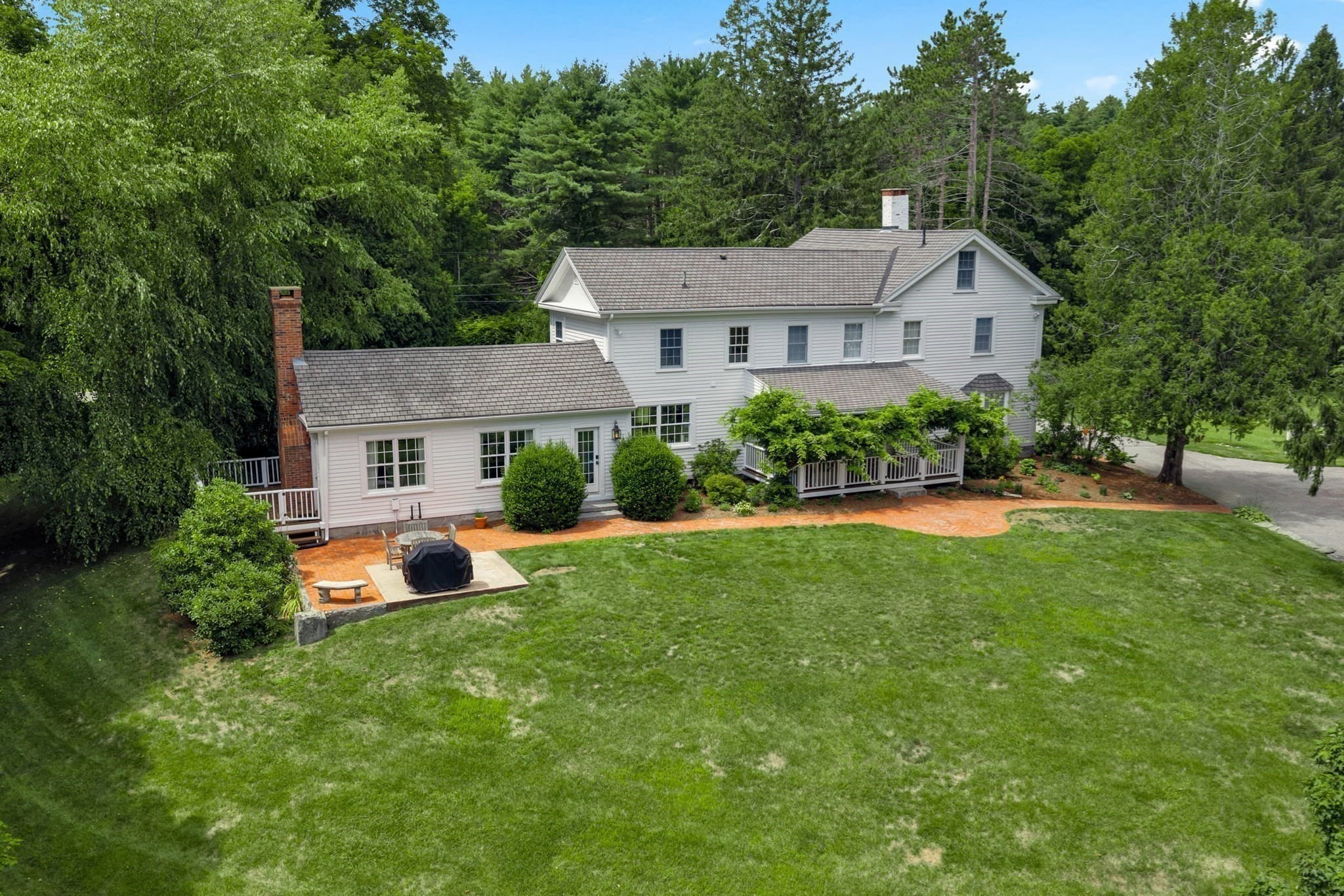 Single Family Residence at 304 Warren Rd, Brimfield MA 01010, photo 32 of 42