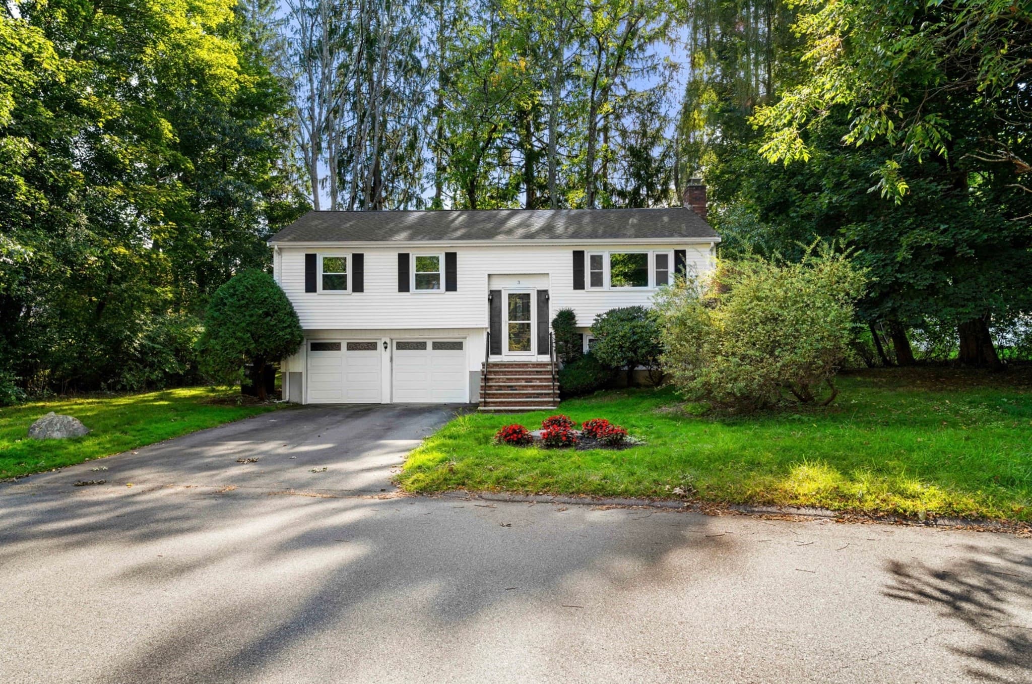 Single Family Residence at 3 Bradley Road, Andover MA 01810, Andover, photo 2 of 42