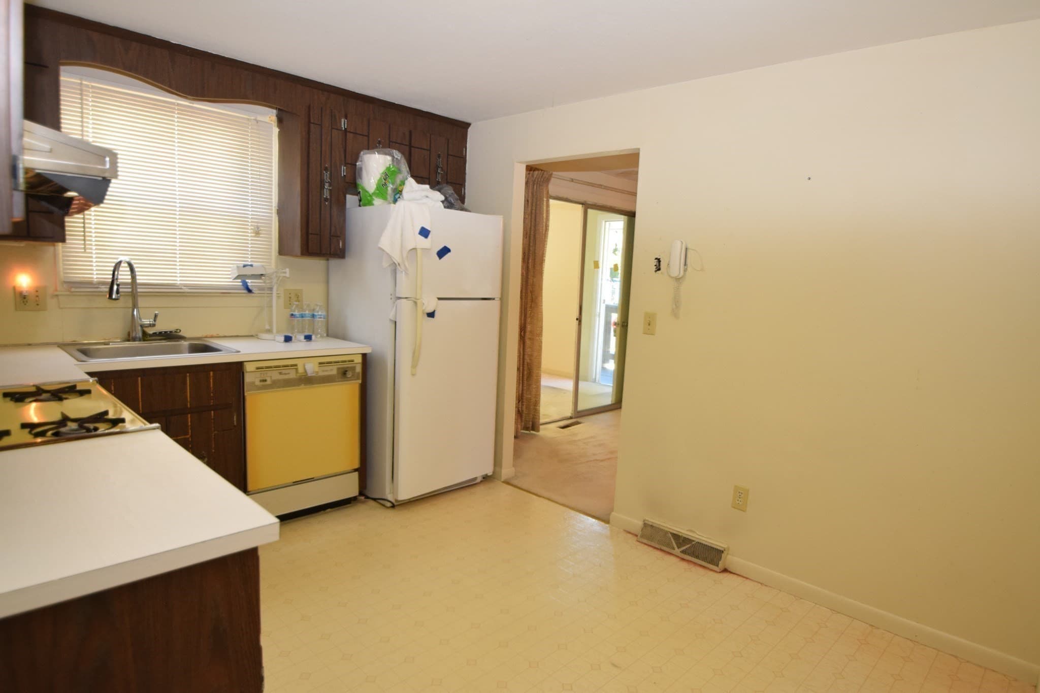 Condex at 66 Mark Terrace # 66, Randolph MA 02368, Randolph, photo 16 of 33
