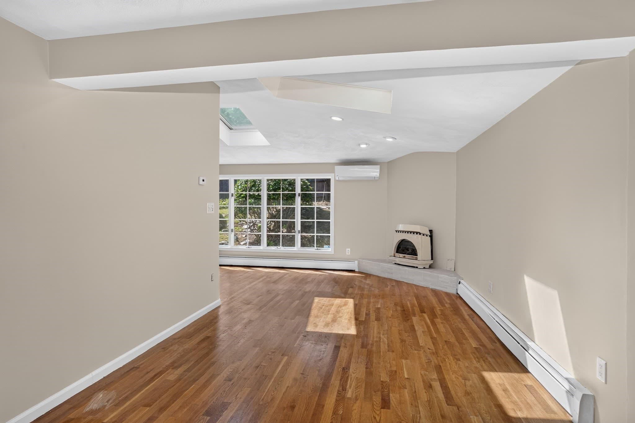 Single Family Residence at 4 Parkway Road, Medford MA 02155, Medford, photo 17 of 38