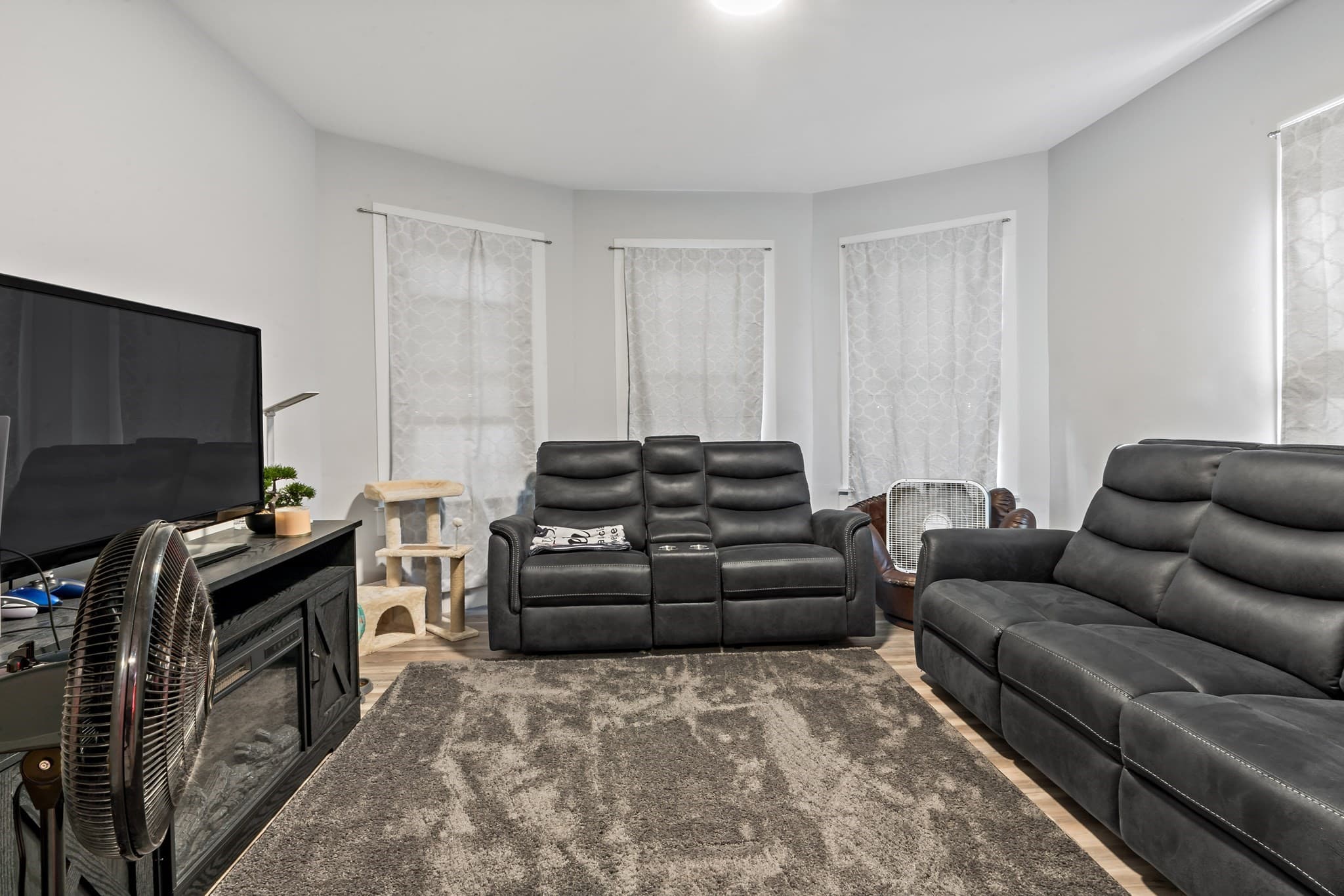 5-9 Family at 86 Beetle St, New Bedford MA 02746, New Bedford, photo 13 of 38