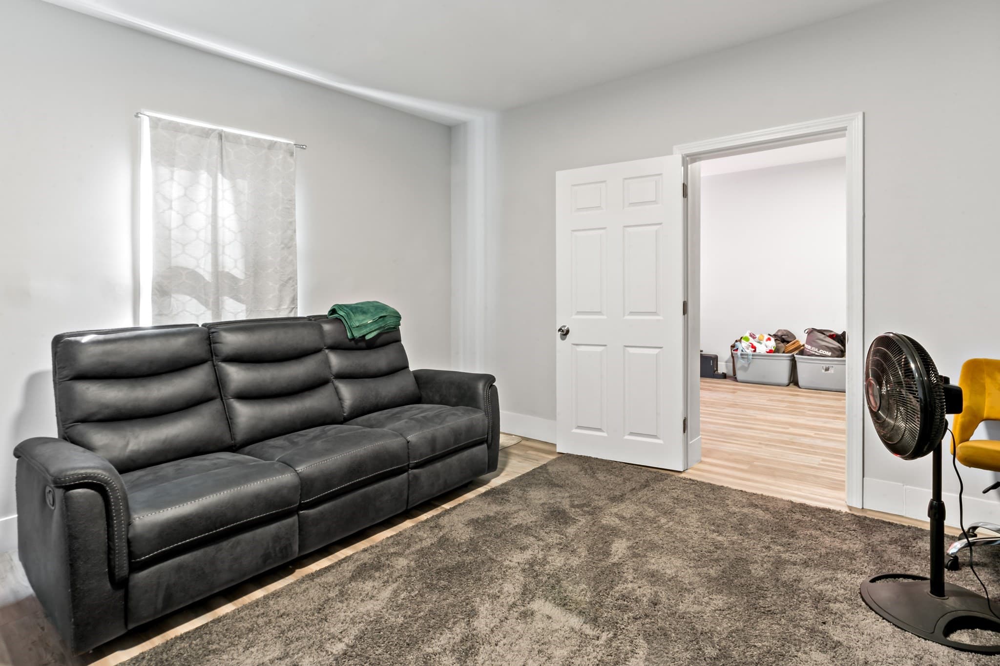 5-9 Family at 86 Beetle St, New Bedford MA 02746, New Bedford, photo 12 of 38