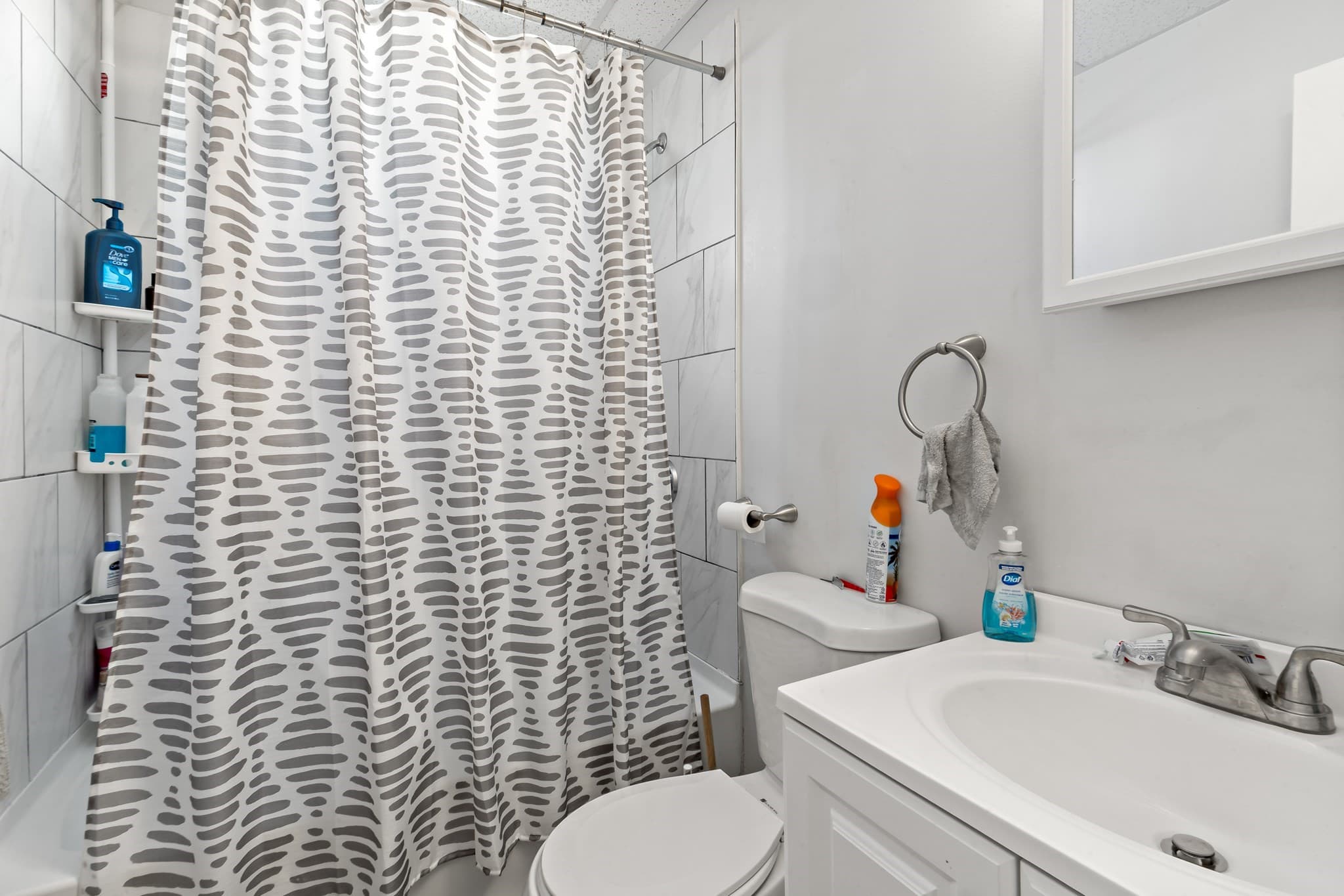 5-9 Family at 86 Beetle St, New Bedford MA 02746, New Bedford, photo 18 of 38