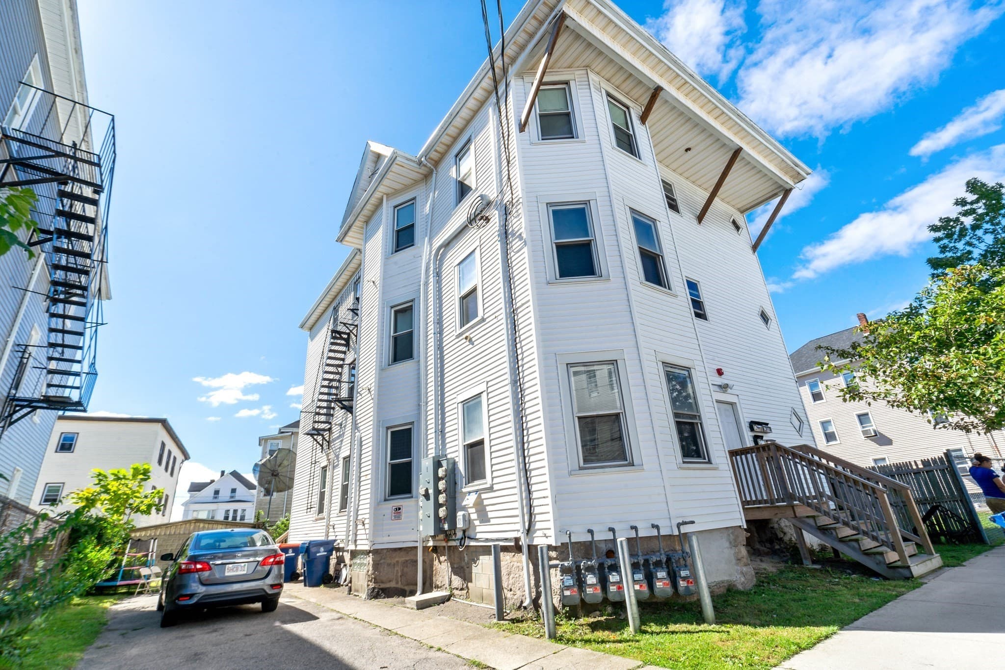 5-9 Family at 86 Beetle St, New Bedford MA 02746, New Bedford, photo 4 of 38