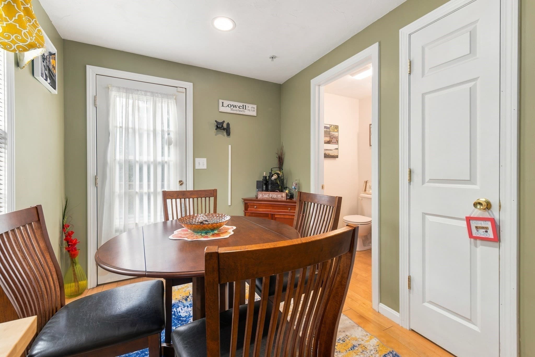 Condominium at 417 Hildreth St # 5, Lowell MA 01850, Lowell, photo 5 of 20