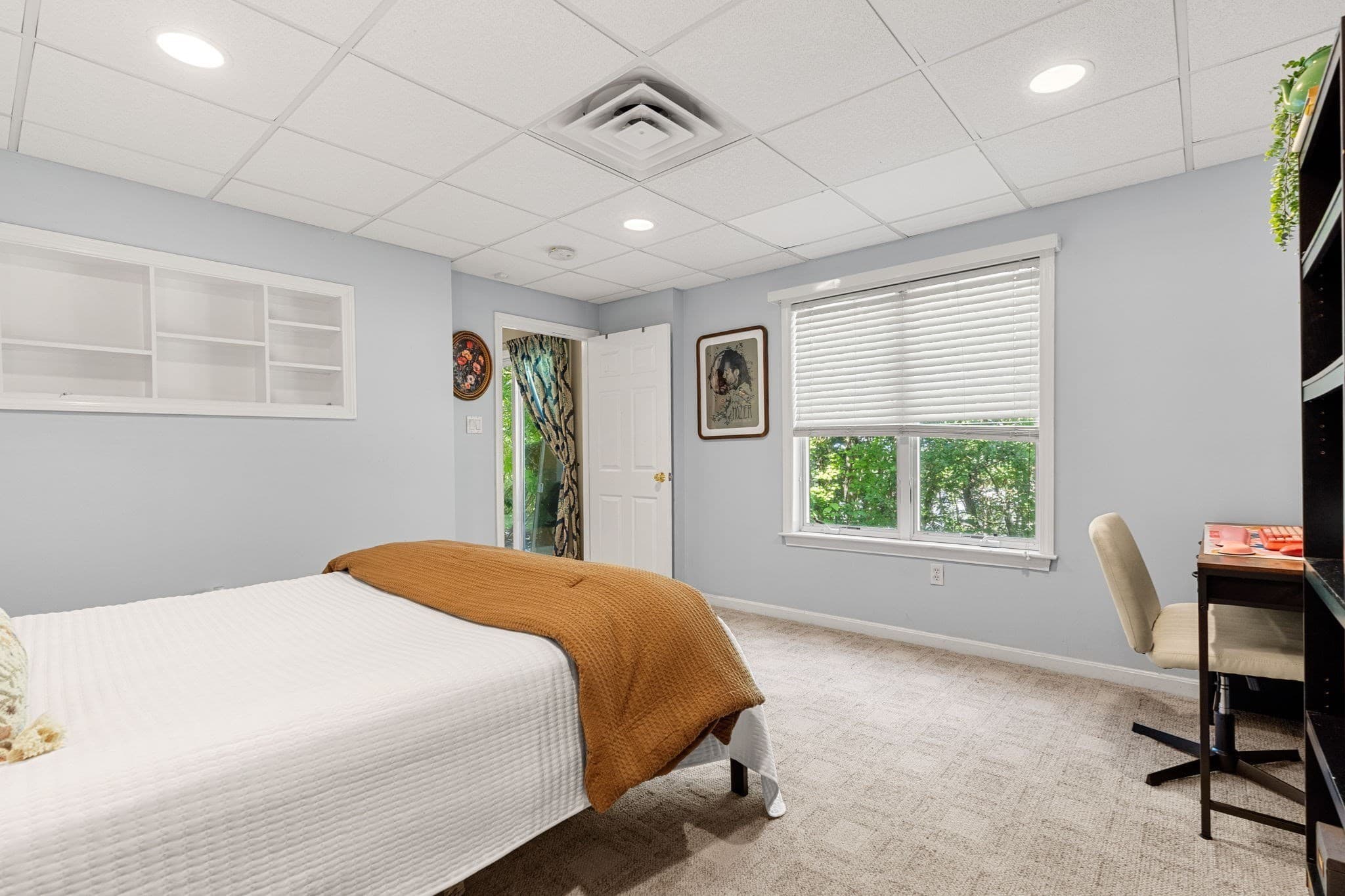 Condominium at 63 Landing Dr # 63, Methuen MA 01844, Methuen, photo 34 of 41