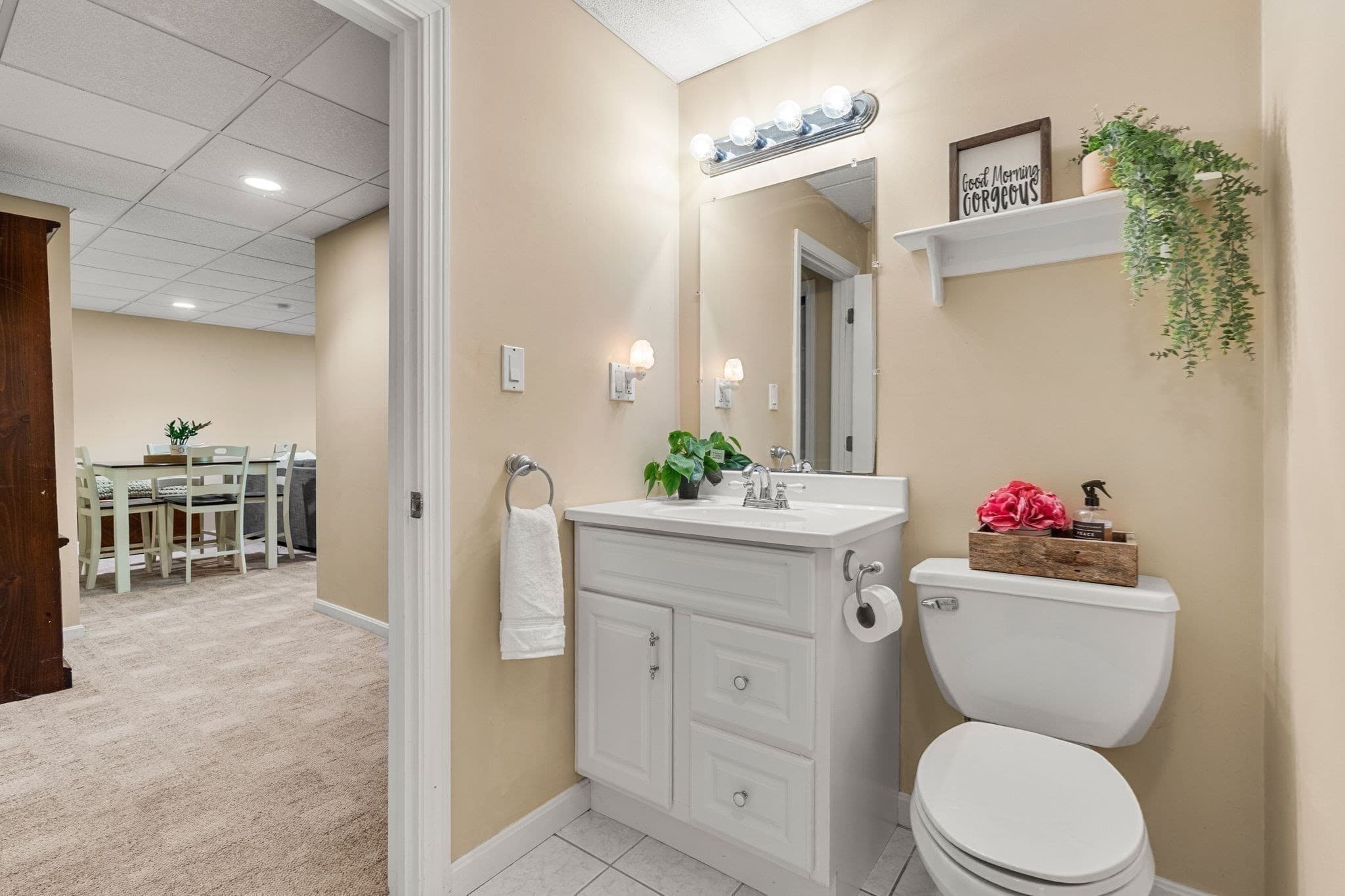 Condominium at 63 Landing Dr # 63, Methuen MA 01844, Methuen, photo 33 of 41