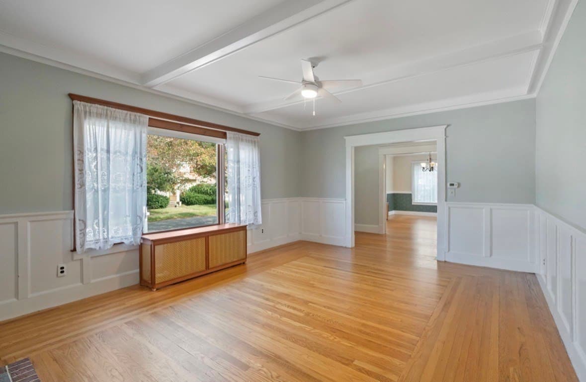 Single Family Residence at 6 Van Horn Street, West Springfield MA 01089, West Springfield, photo 11 of 40