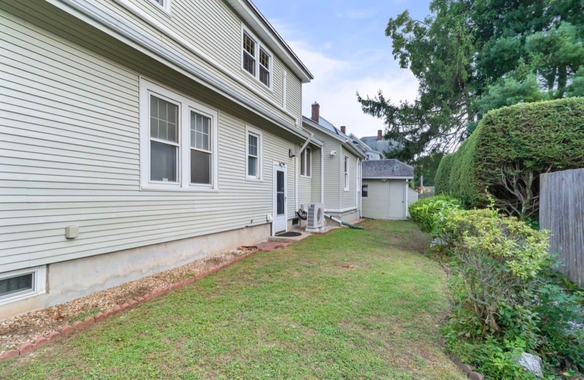 Single Family Residence at 6 Van Horn Street, West Springfield MA 01089, West Springfield, photo 39 of 40