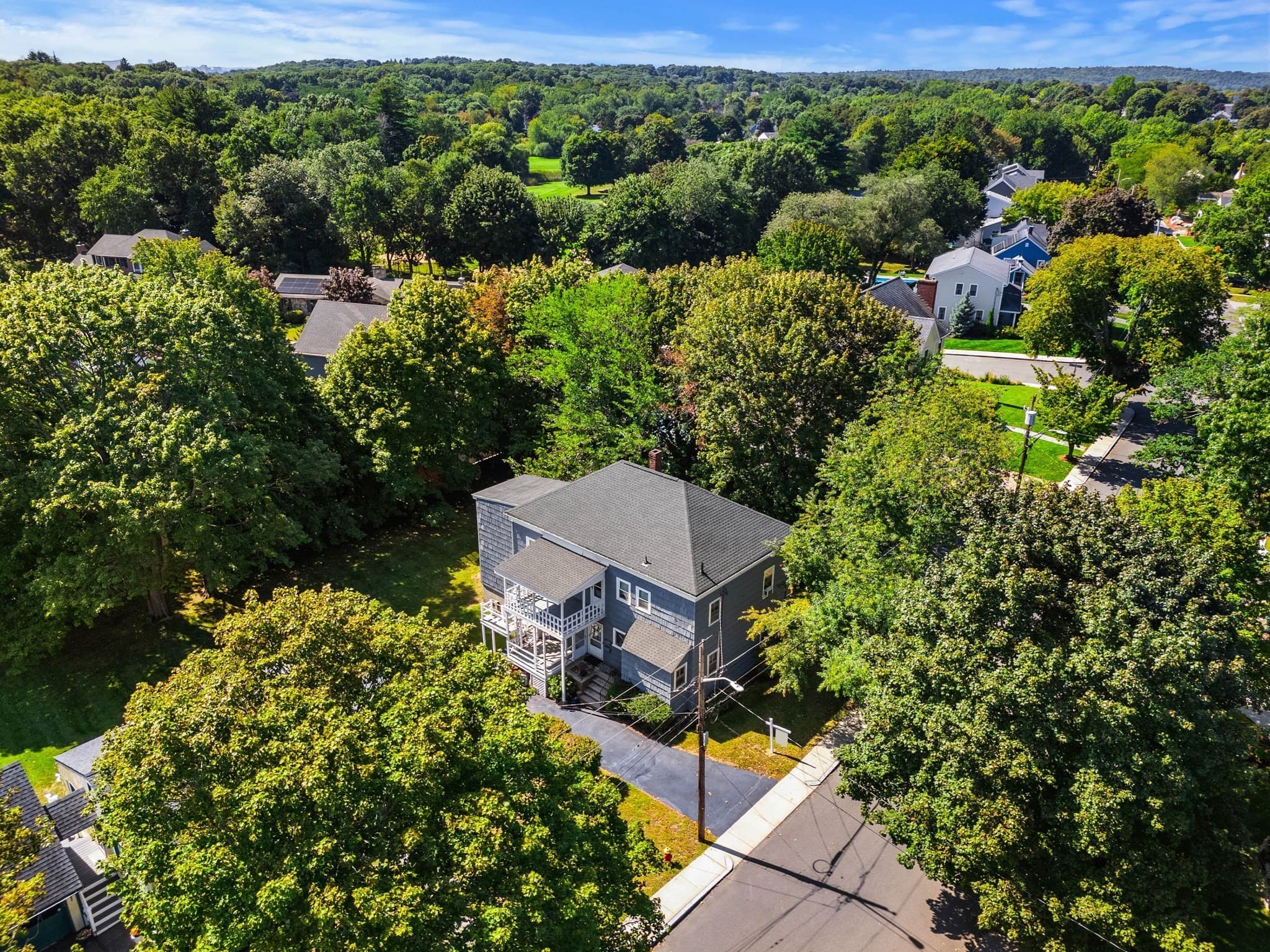 2 Family - 2 Units Up/Down at 131 Altamont Ave, Melrose MA 02176, Melrose, photo 30 of 33