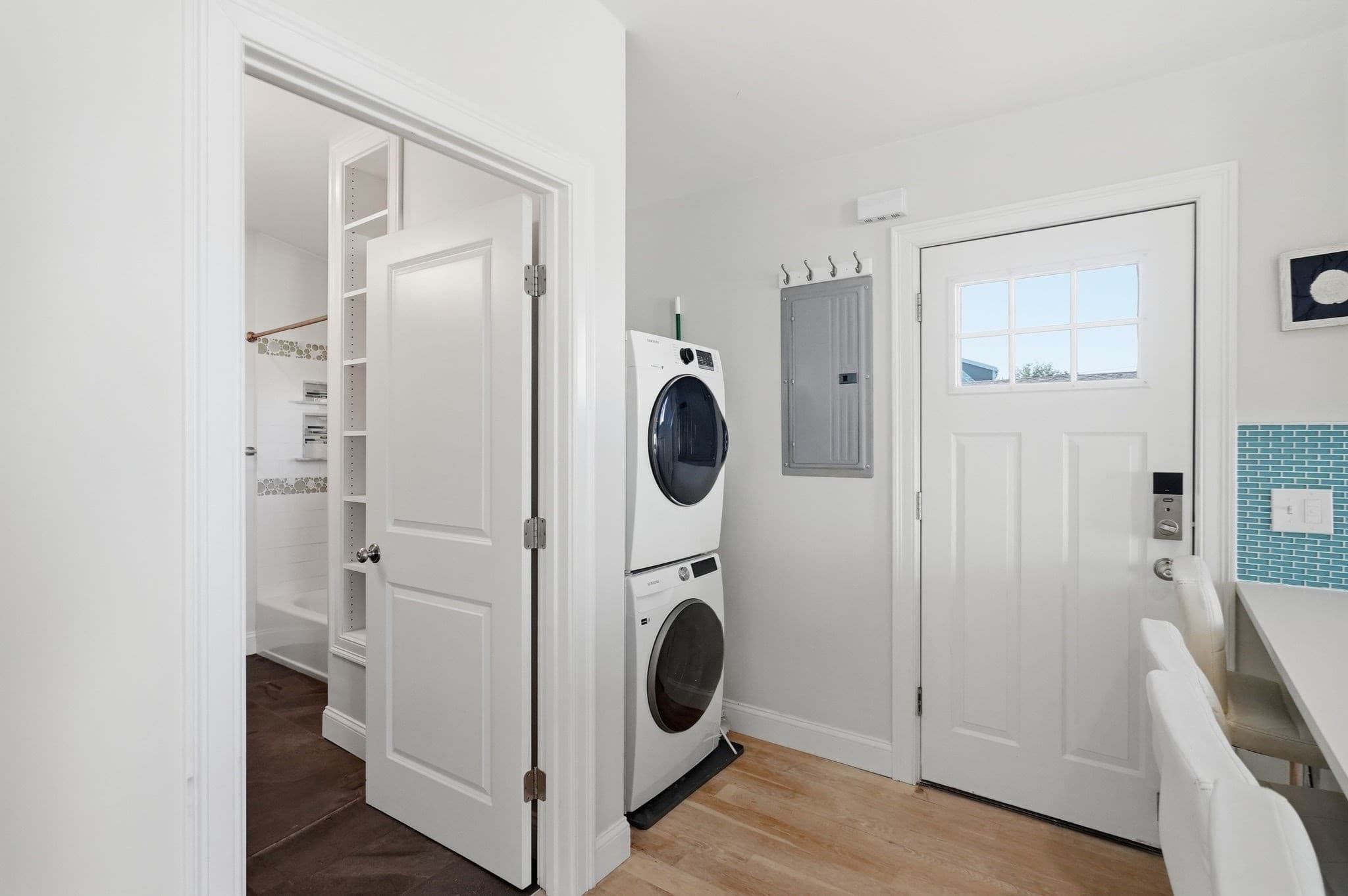 Condominium at 34 Underhill Street # 4, Winthrop MA 02152, Winthrop, photo 7 of 17