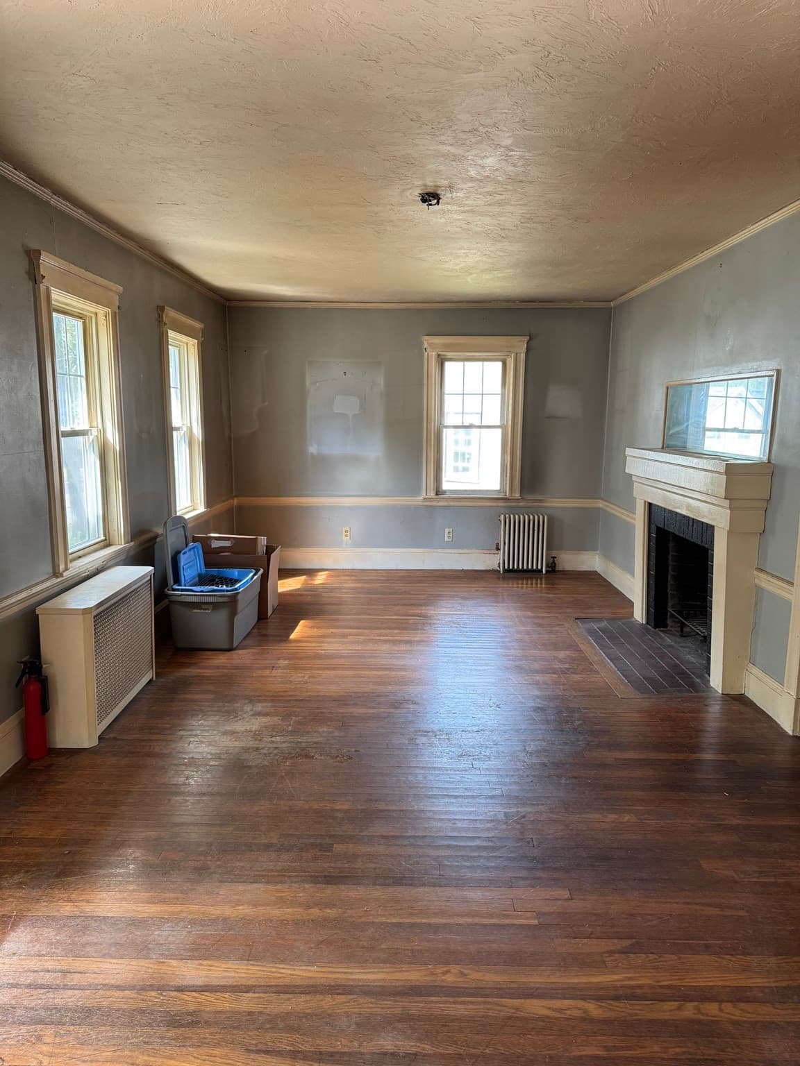 Single Family Residence at 45 Robinswood Rd, Weymouth MA 02190, Weymouth, photo 6 of 12