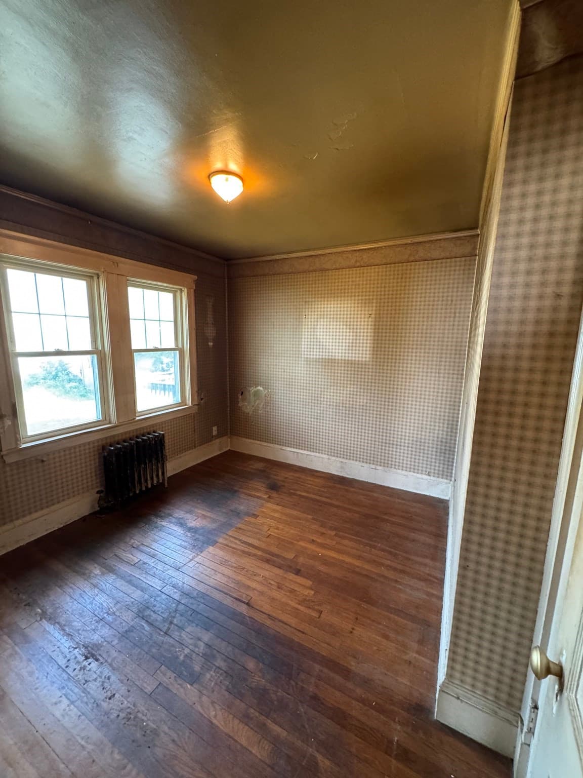 Single Family Residence at 45 Robinswood Rd, Weymouth MA 02190, Weymouth, photo 10 of 12