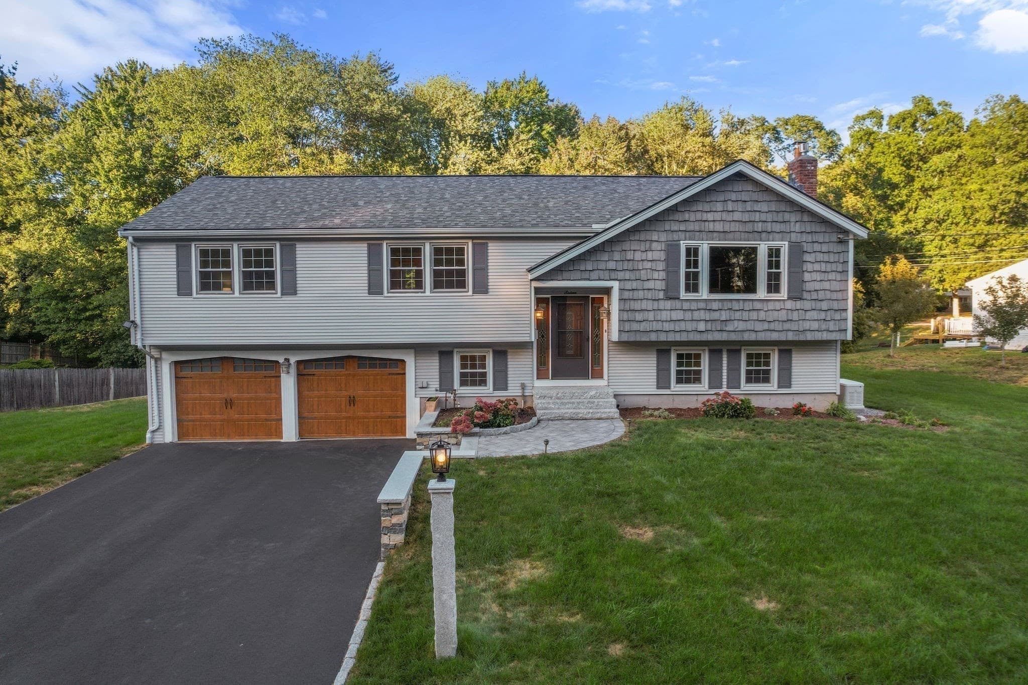 Single Family Residence at 16 Bacon Rd, Framingham MA 01701, Framingham, photo 3 of 35