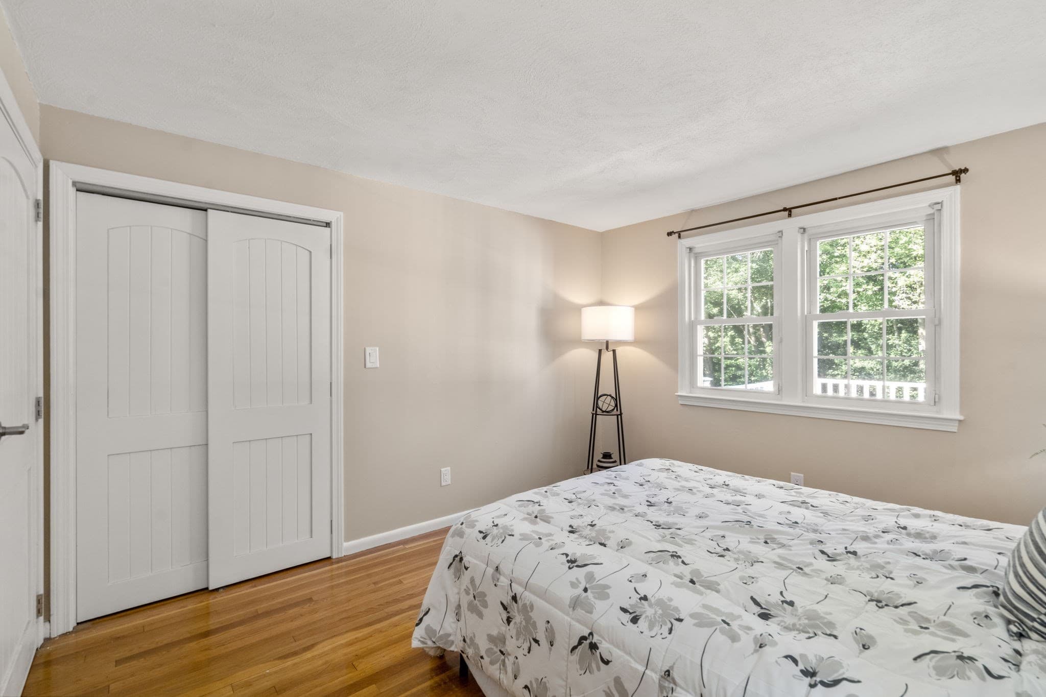 Single Family Residence at 16 Bacon Rd, Framingham MA 01701, Framingham, photo 20 of 35