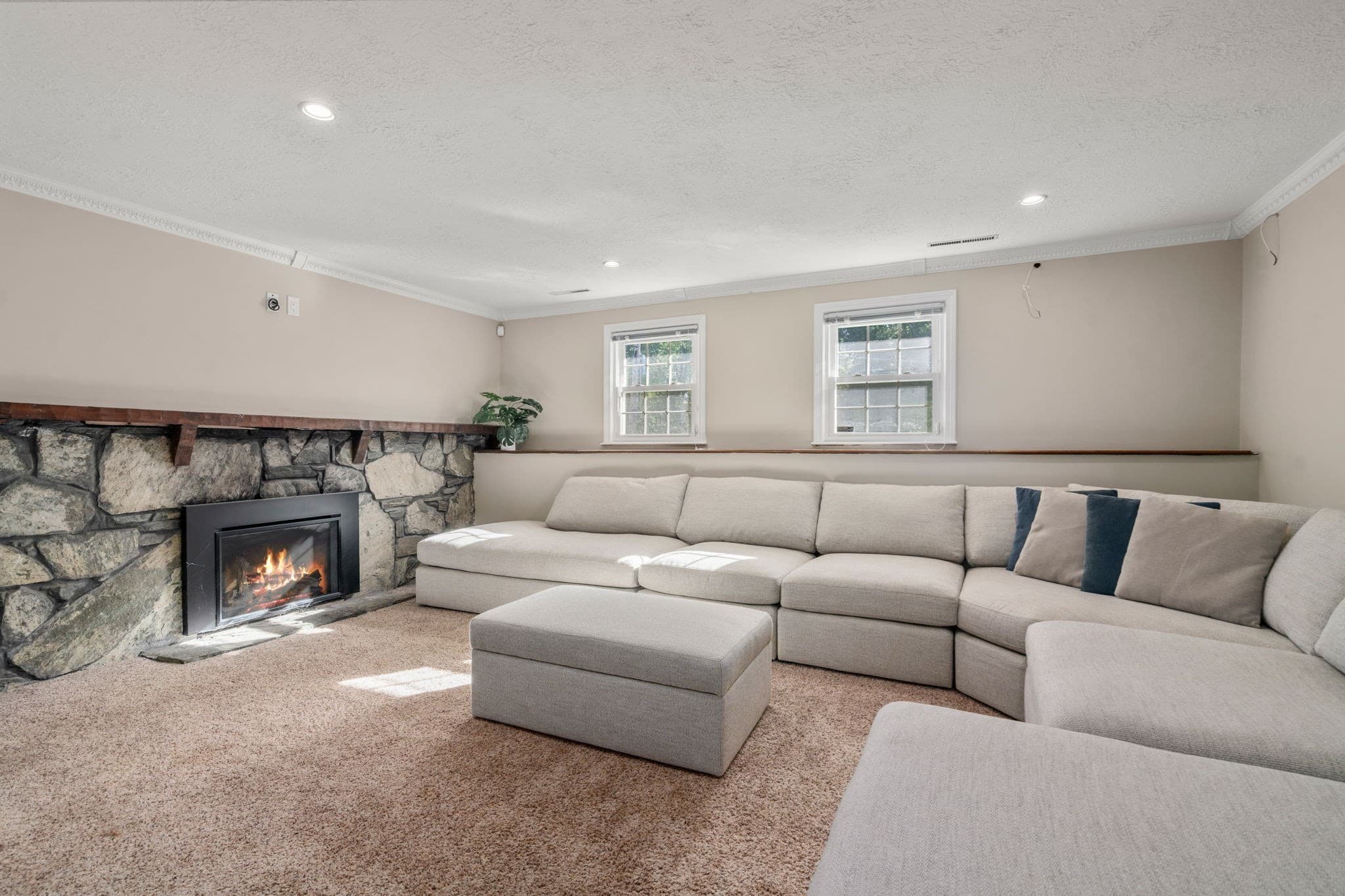 Single Family Residence at 16 Bacon Rd, Framingham MA 01701, Framingham, photo 25 of 35