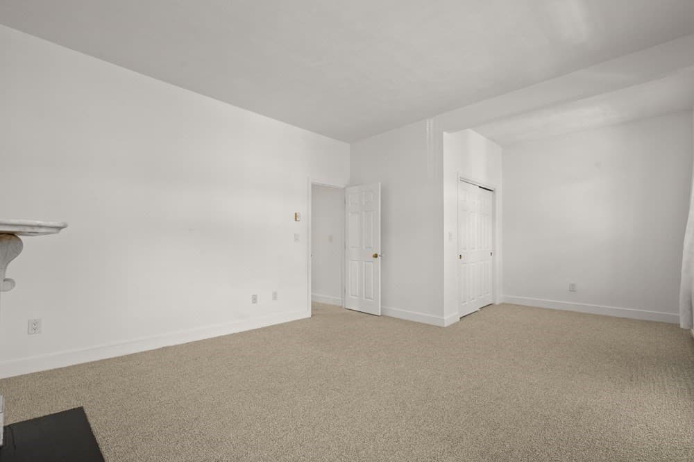 Condominium at 664 Massachusetts Ave # 4, Boston MA 02118, photo 16 of 40