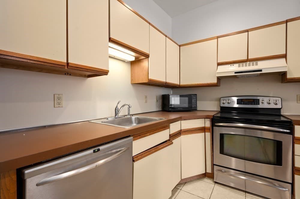 Condominium at 664 Massachusetts Ave # 4, Boston MA 02118, photo 28 of 40