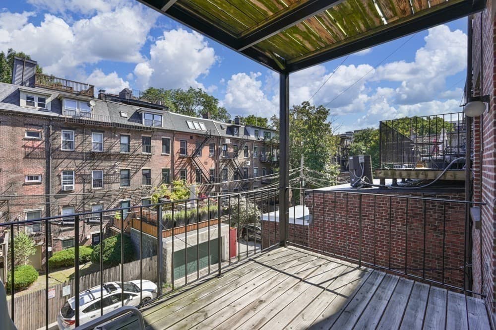 Condominium at 664 Massachusetts Ave # 4, Boston MA 02118, photo 33 of 40