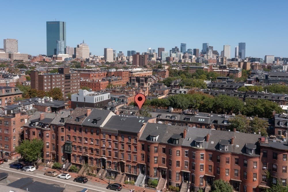 Condominium at 664 Massachusetts Ave # 4, Boston MA 02118, photo 35 of 40