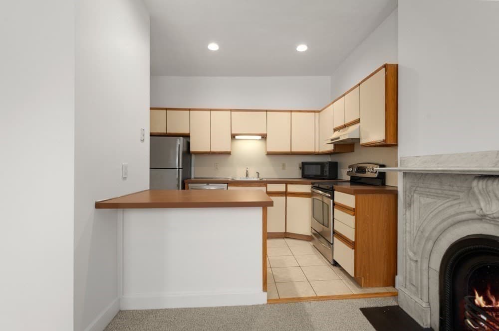 Condominium at 664 Massachusetts Ave # 4, Boston MA 02118, photo 25 of 40