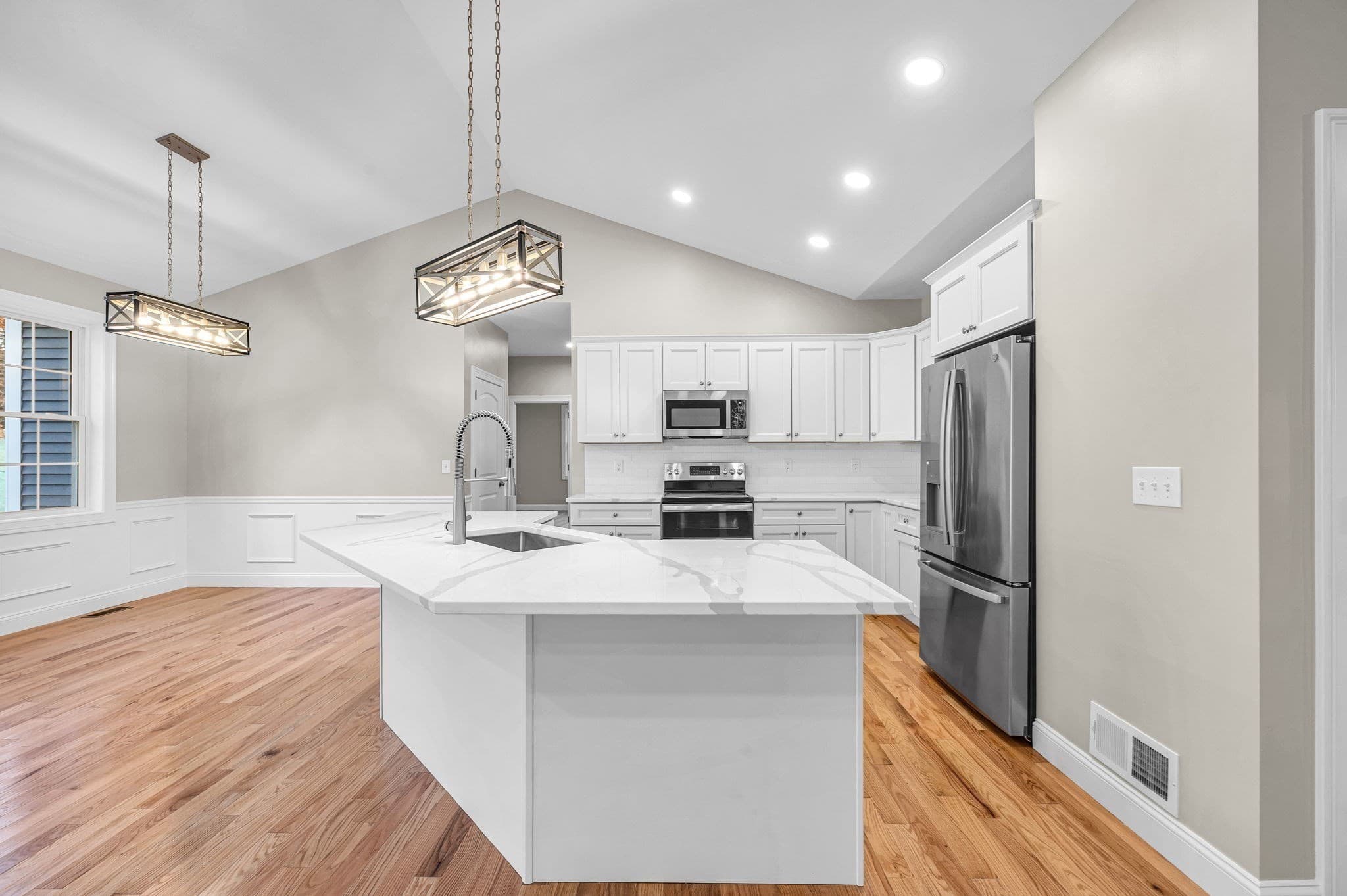 Single Family Residence at 15 High Bluff, Belchertown MA 01007, Belchertown, photo 14 of 41