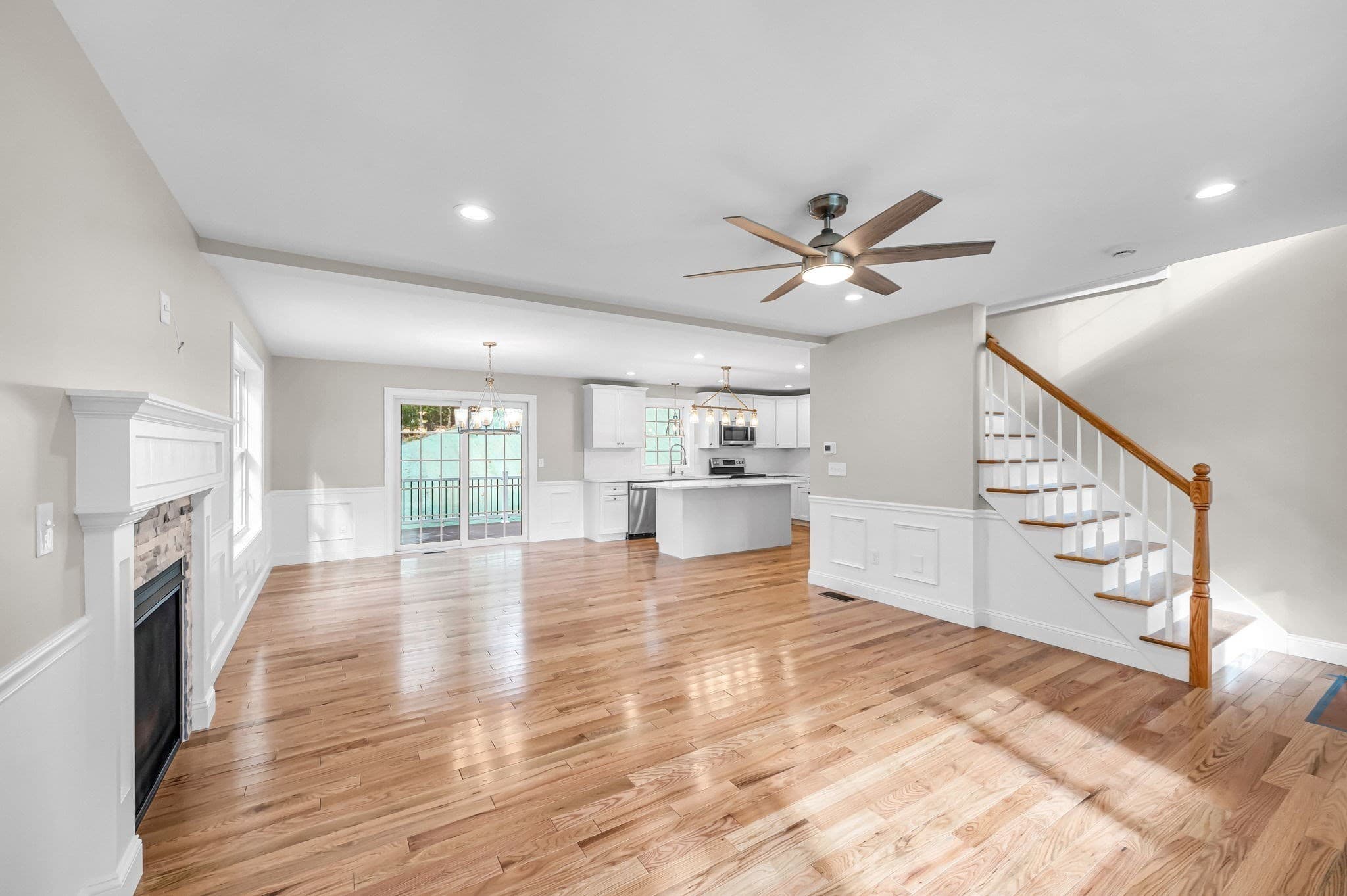 Single Family Residence at 7 High Bluff, Belchertown MA 01007, Belchertown, photo 9 of 42