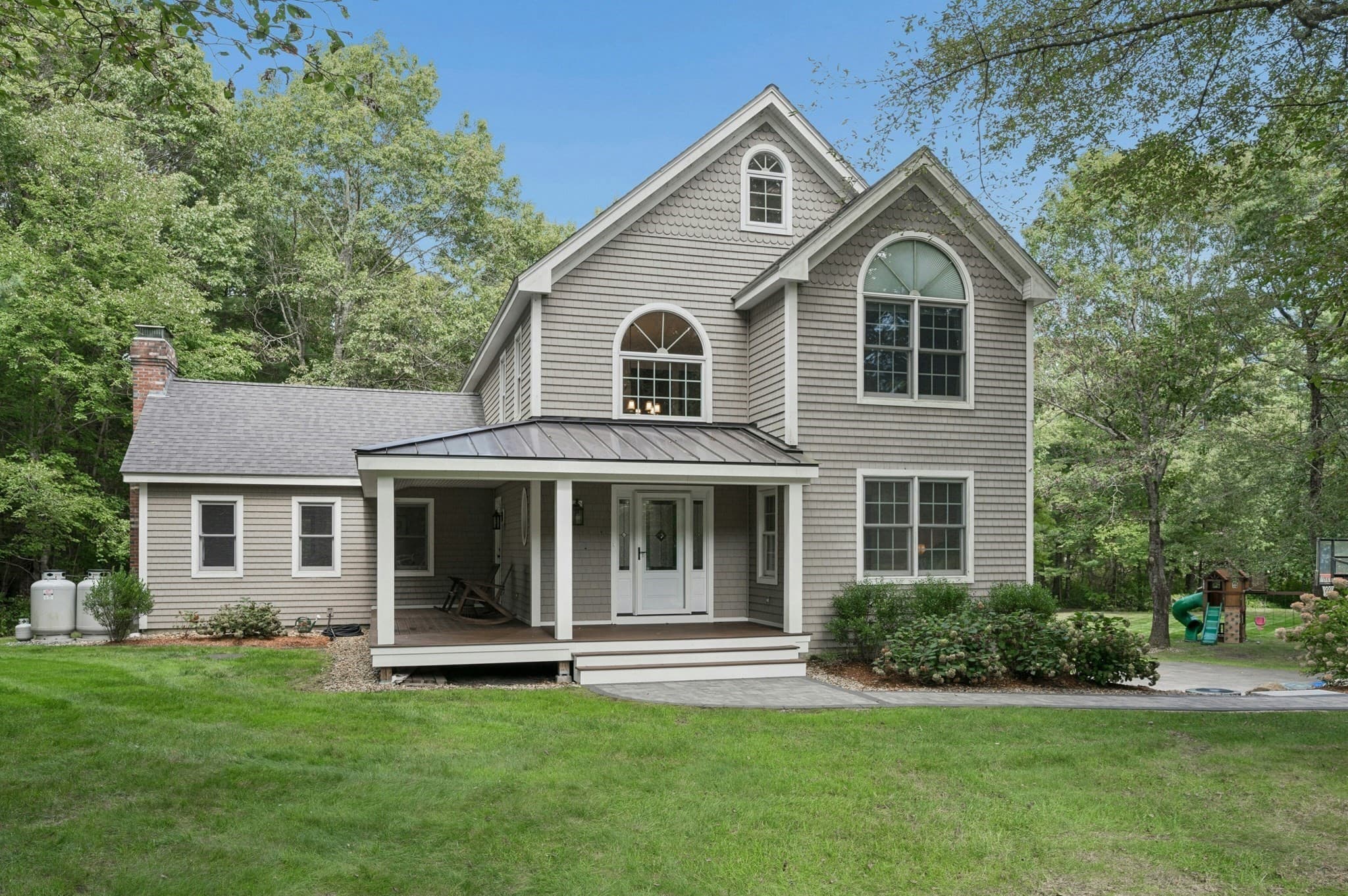 17 Panettieri Dr., Lakeville MA 02347