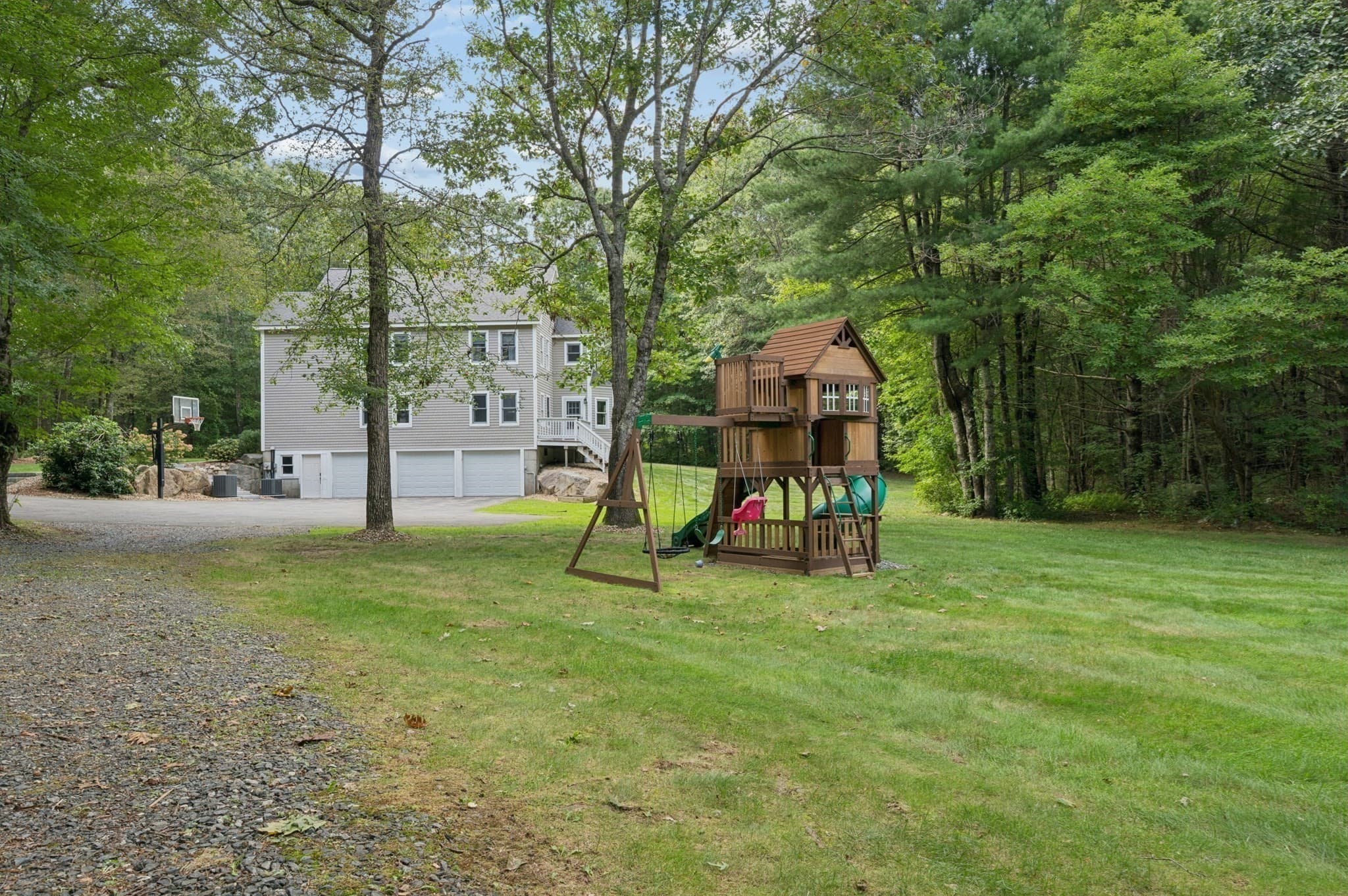 Single Family Residence at 17 Panettieri Dr., Lakeville MA 02347, Lakeville, photo 34 of 42